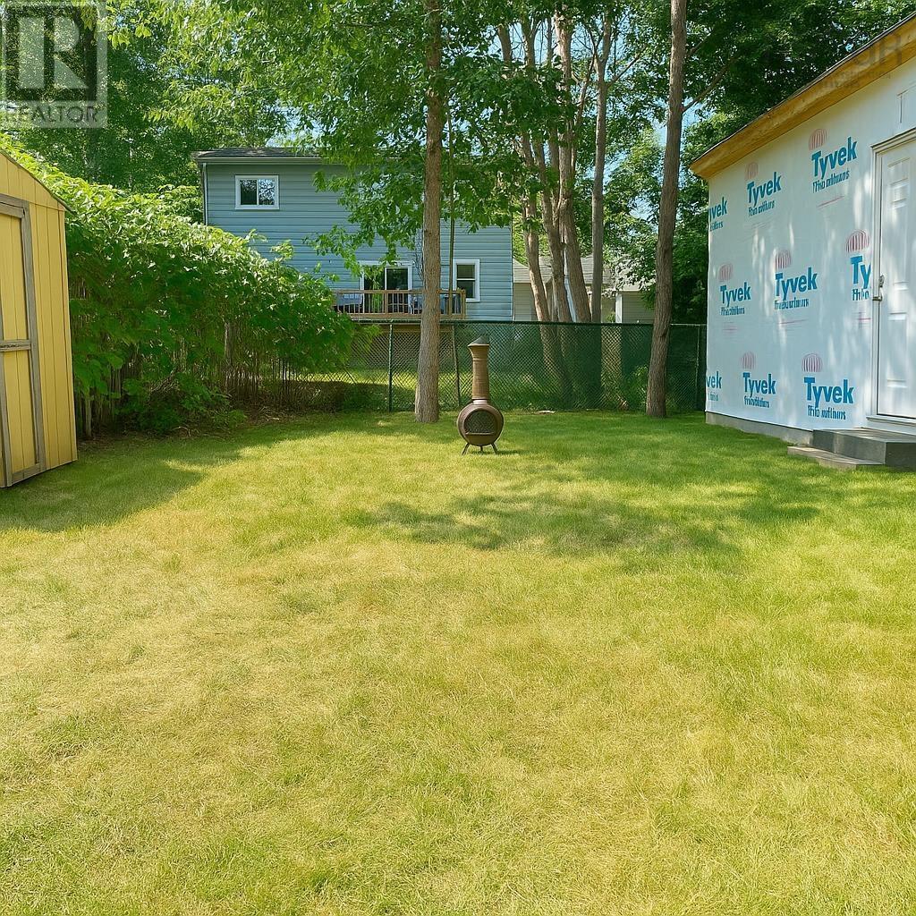 Property at 14 Autumn Drive image 2