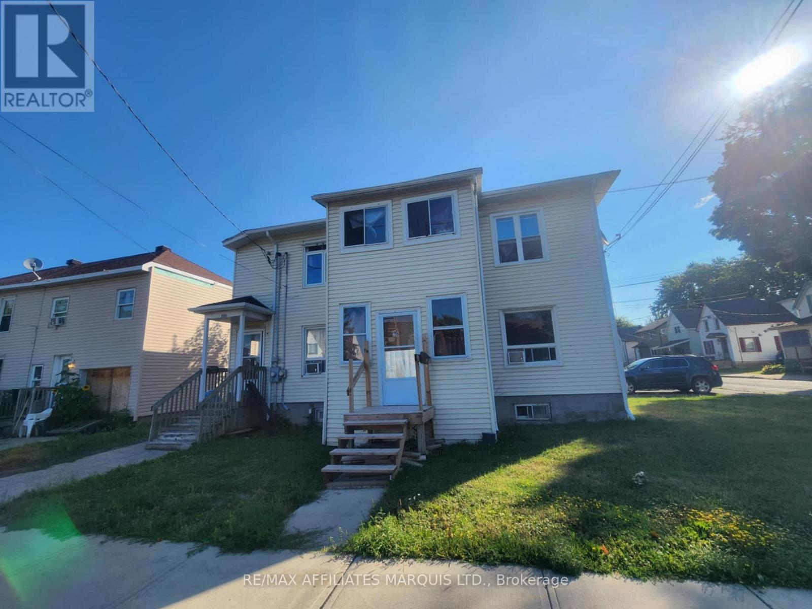 239 CUMBERLAND STREET, Cornwall, Ontario