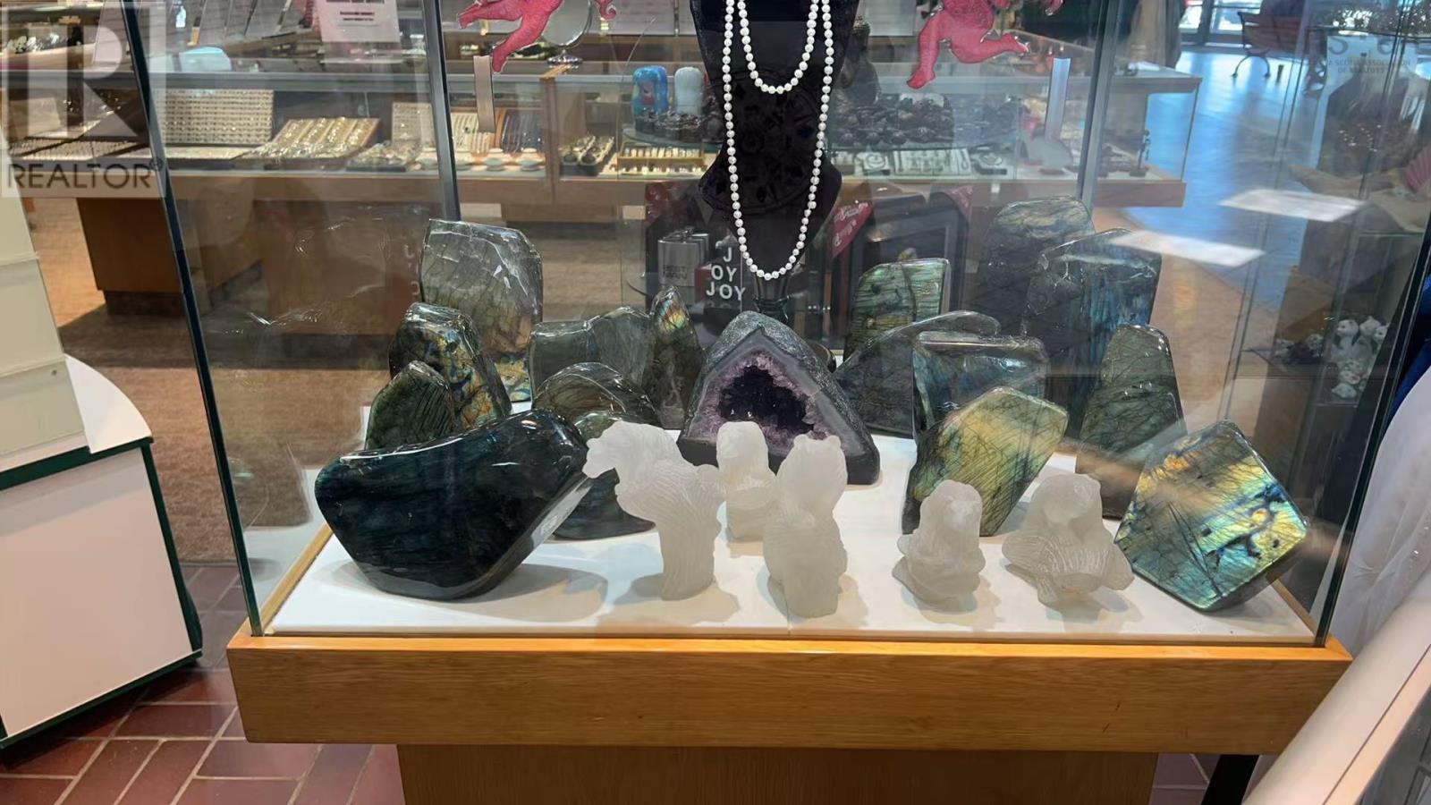 47 Paint Street, Cape Breton, Nova Scotia  B9A 3J9 - Photo 4 - 202521483