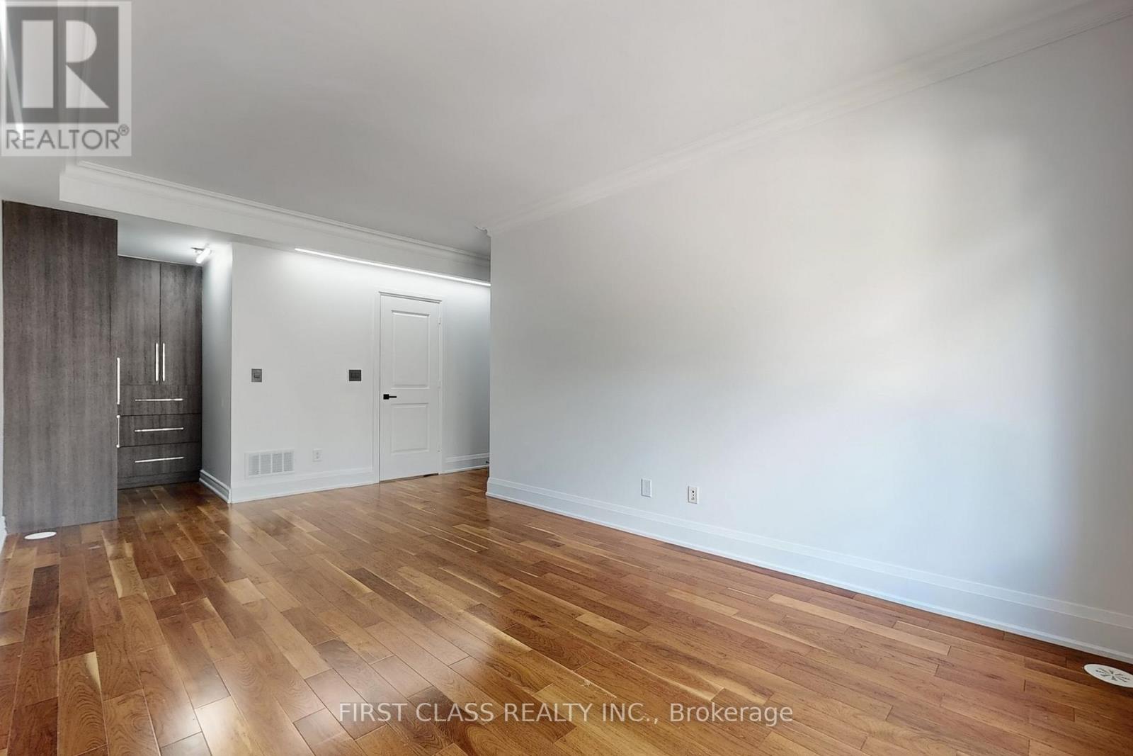 Th 28 - 9 Oakburn Crescent, Toronto, Ontario  M2N 2T5 - Photo 23 - C12361957
