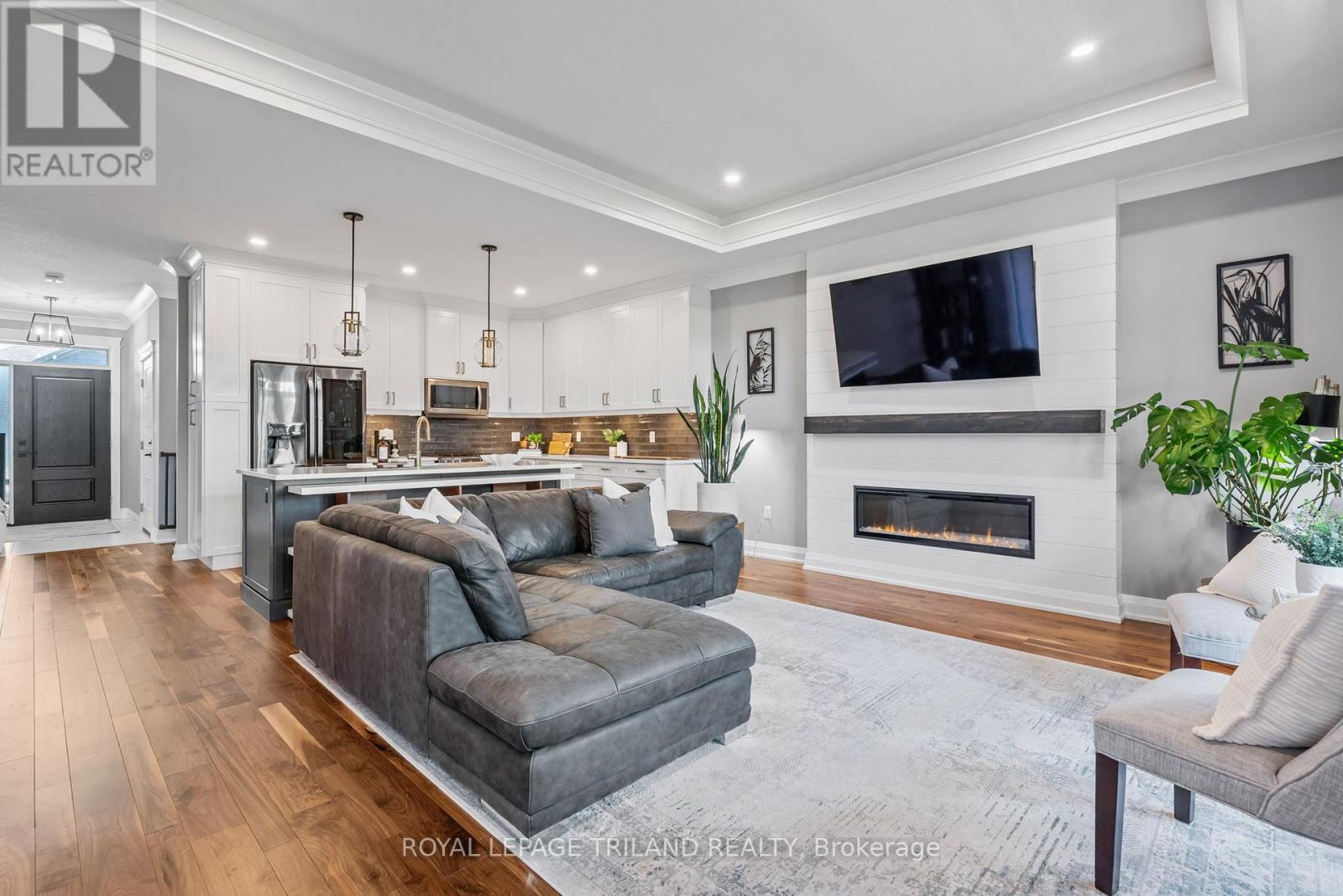 54 - 159 Collins Way, Strathroy-Caradoc, Ontario  N7G 0G8 - Photo 12 - X12362026