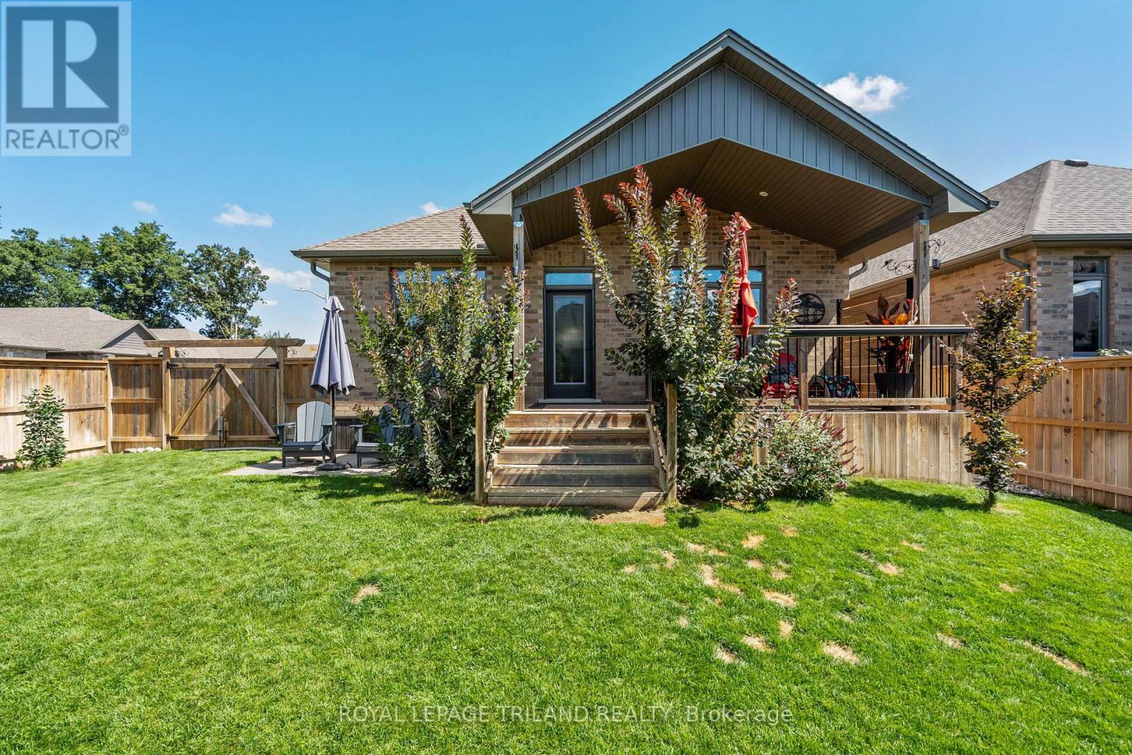 54 - 159 Collins Way, Strathroy-Caradoc, Ontario  N7G 0G8 - Photo 37 - X12362026