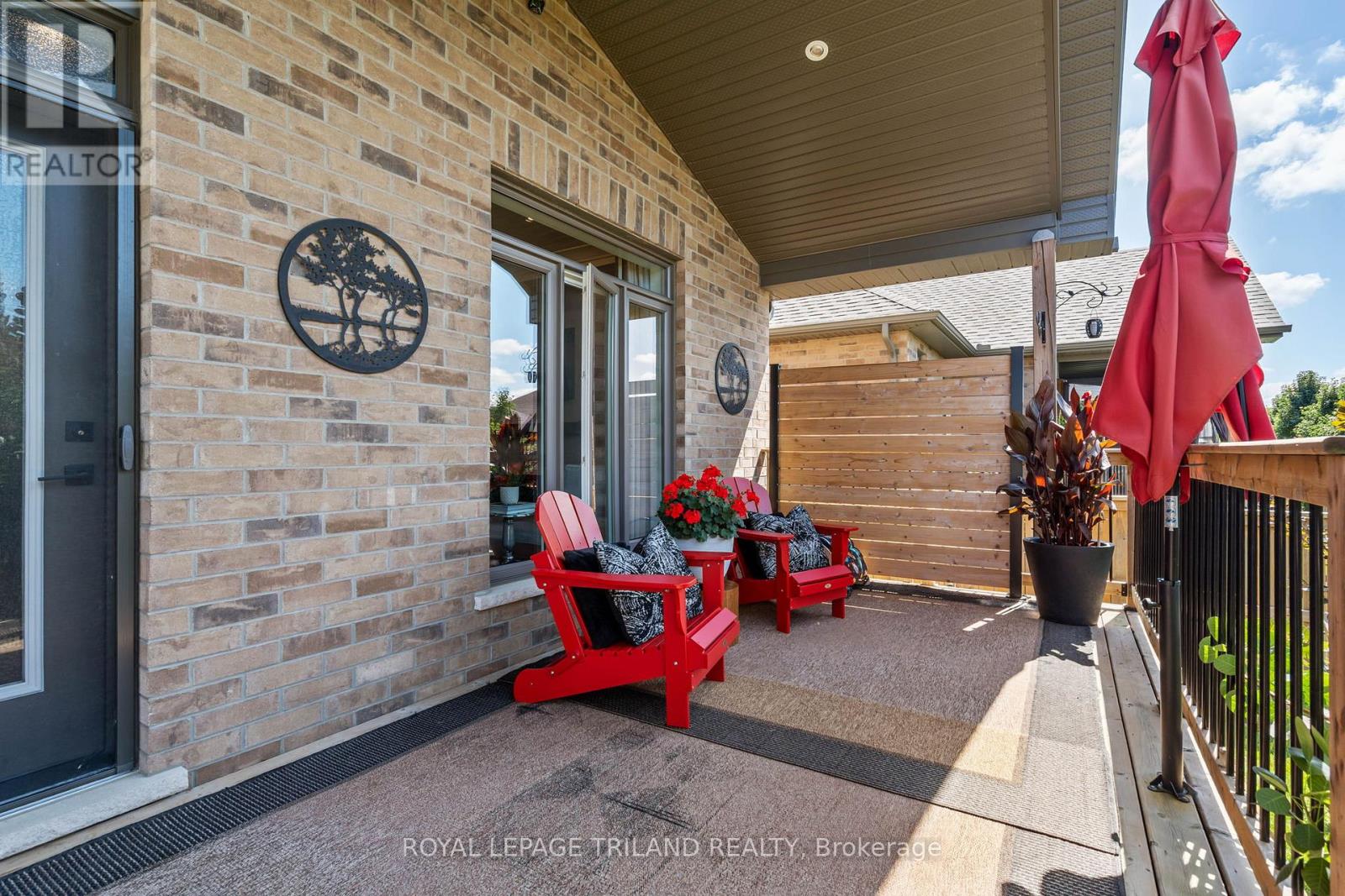 54 - 159 Collins Way, Strathroy-Caradoc, Ontario  N7G 0G8 - Photo 39 - X12362026