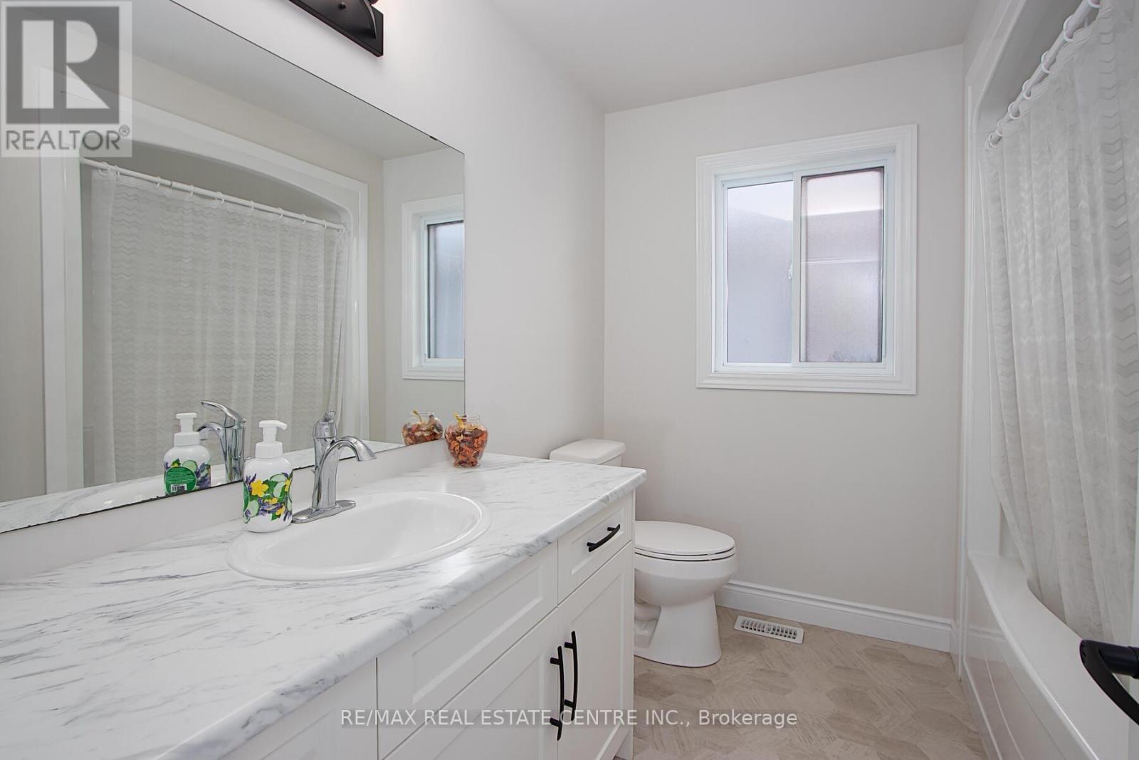 48 Cash Crescent, Ingersoll, Ontario  N5C 0E2 - Photo 30 - X12361966