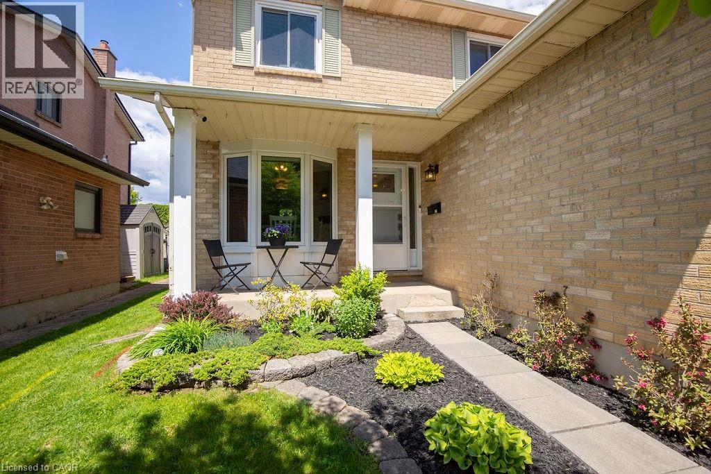 54 MERRITT Crescent, Grimsby, Ontario