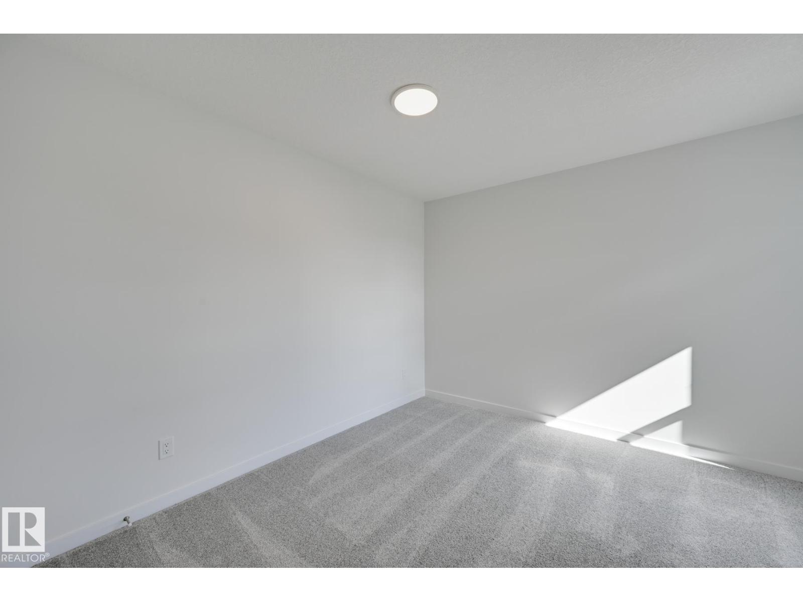 9106 Elves Lo Nw, Edmonton, Alberta  T6M 3G2 - Photo 28 - E4454557