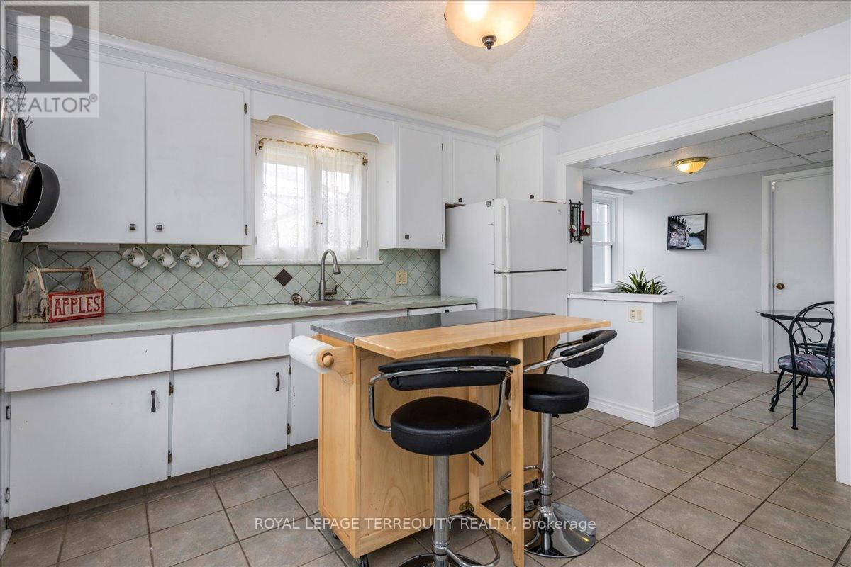 26 Durham Street N, Cramahe, Ontario  K0K 1S0 - Photo 8 - X12360239