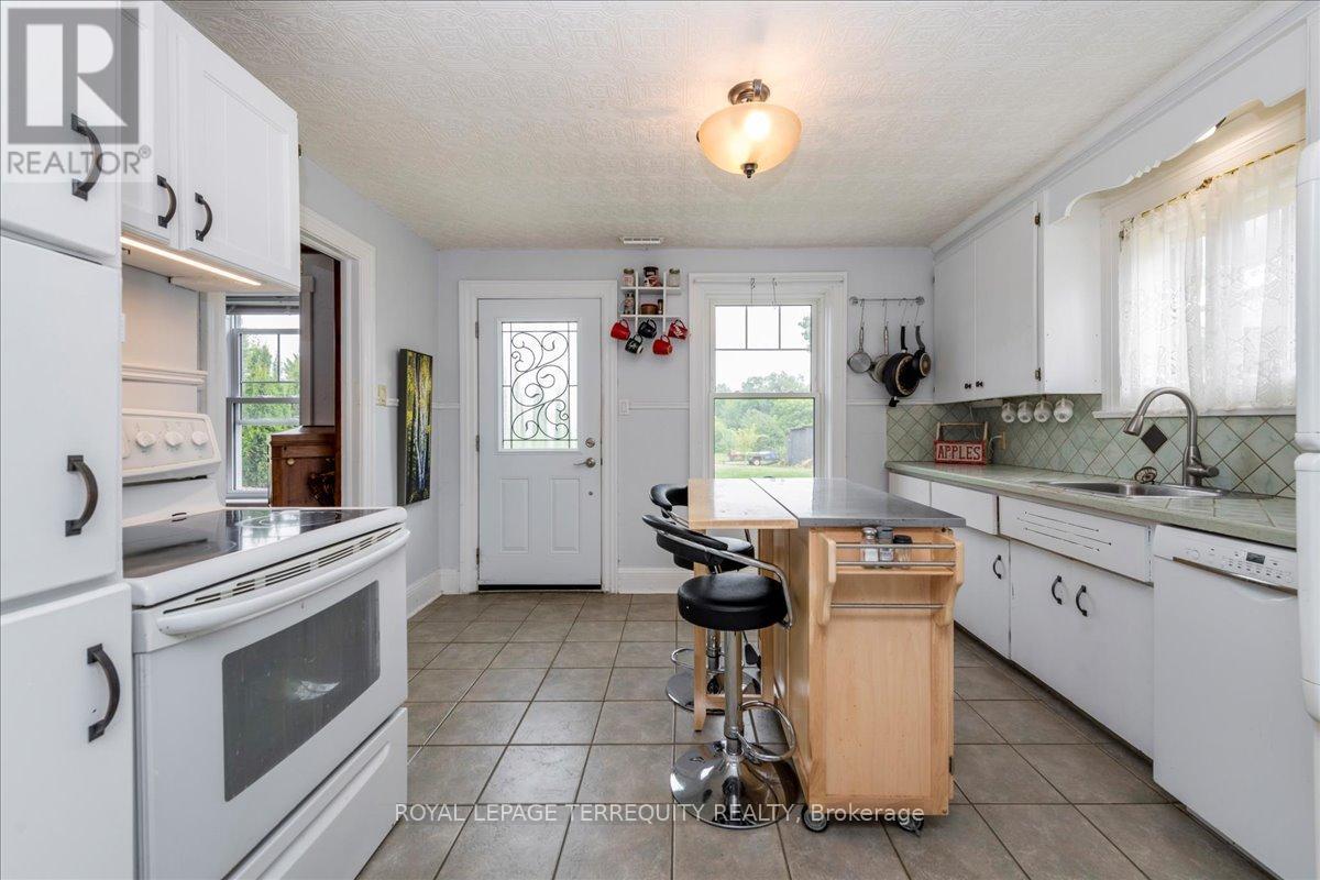 26 Durham Street N, Cramahe, Ontario  K0K 1S0 - Photo 10 - X12360239