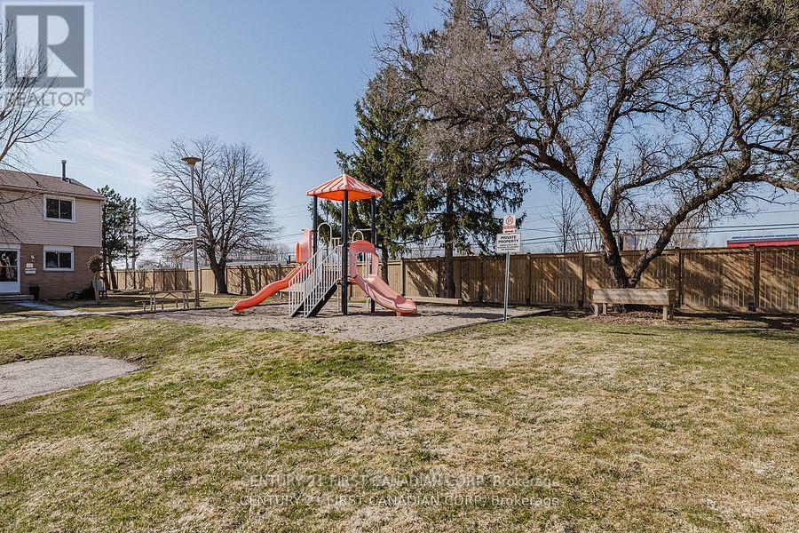 82 - 40 Tiffany Drive, London East (East I), Ontario  N5V 3N3 - Photo 22 - X12362063