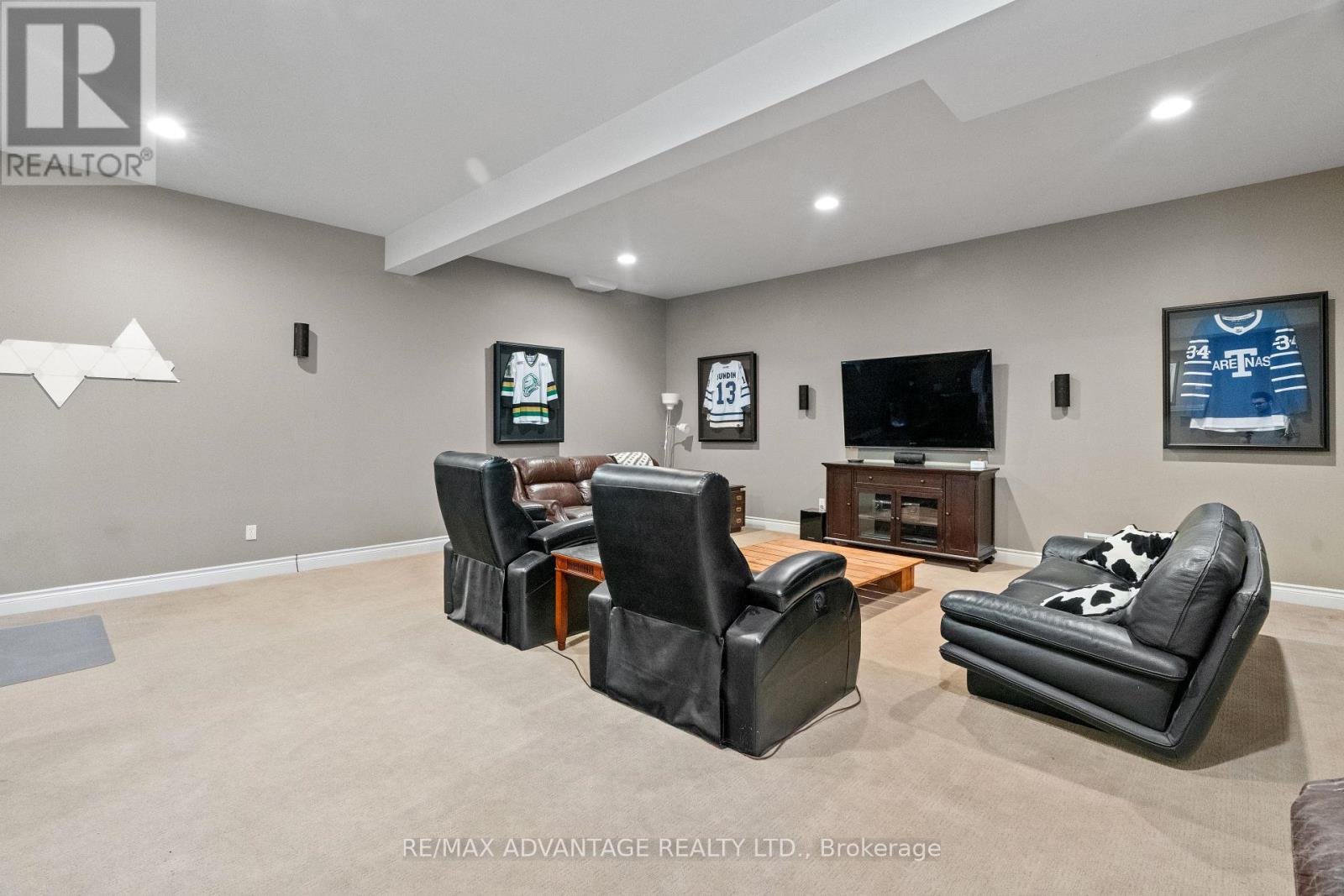 1510 Ryersie Road, London North, Ontario  N6G 2R9 - Photo 36 - X12362122