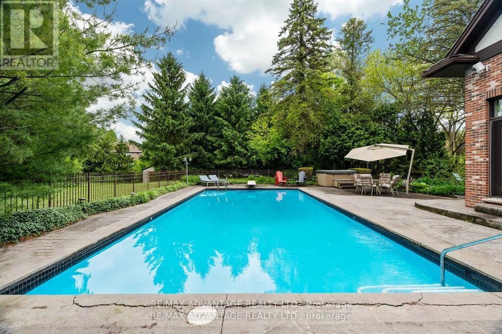 1510 Ryersie Road, London North, Ontario  N6G 2R9 - Photo 42 - X12362122