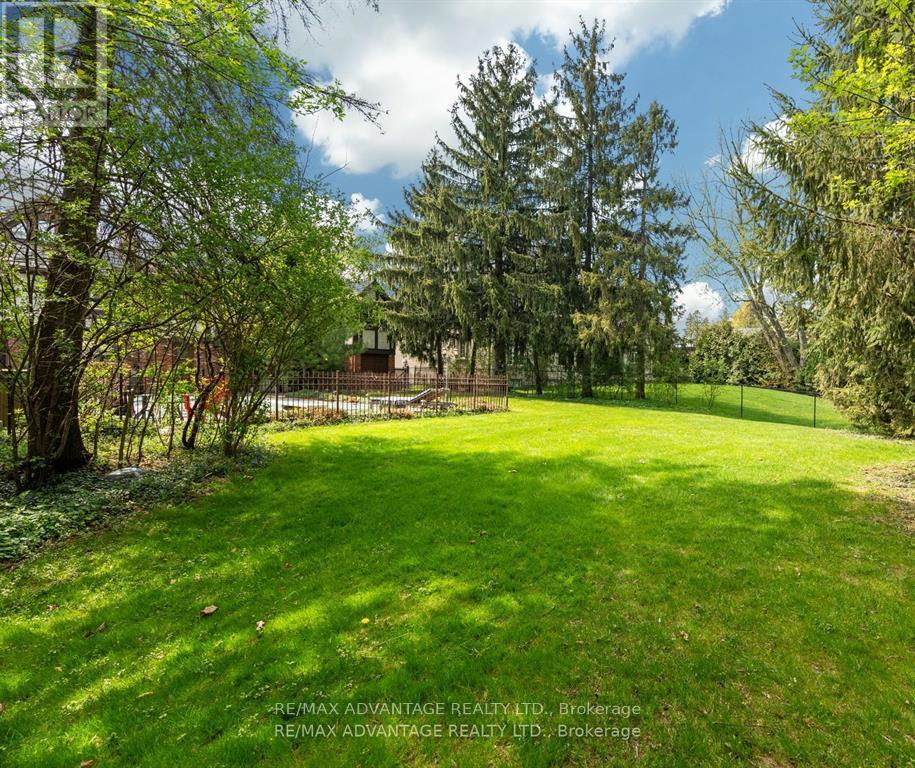 1510 Ryersie Road, London North, Ontario  N6G 2R9 - Photo 46 - X12362122