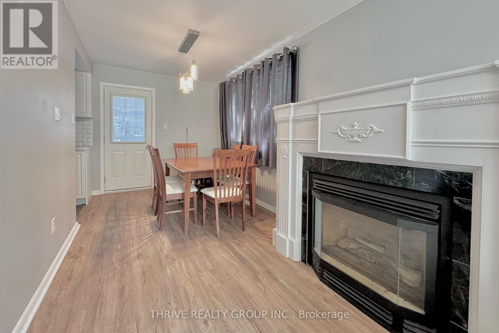 201 Barry Place, London North, Ontario  N6H 1K2 - Photo 8 - X12362132