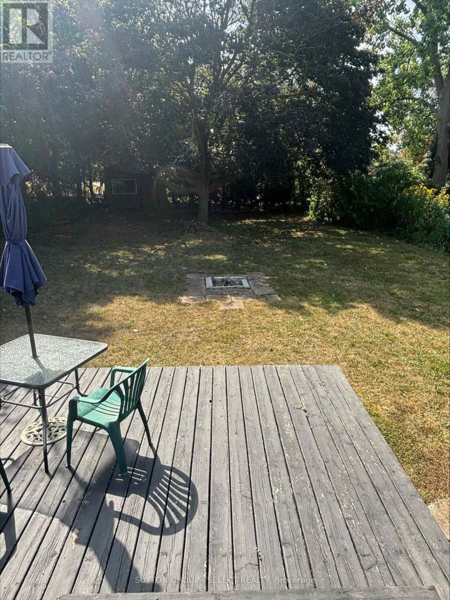 1165 Melsandra Avenue, London East (East A), Ontario  N5Y 4N8 - Photo 37 - X12362155