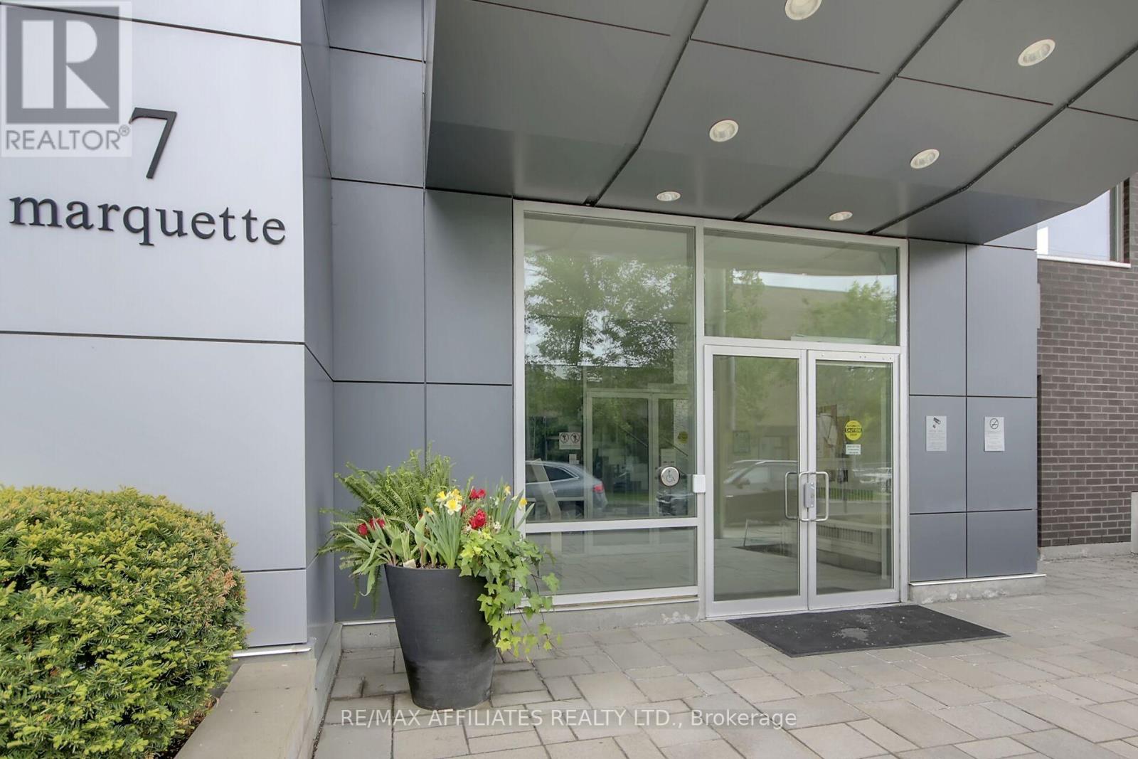 310-B - 7 Marquette Avenue, Ottawa, Ontario  K1L 8A7 - Photo 2 - X12362044