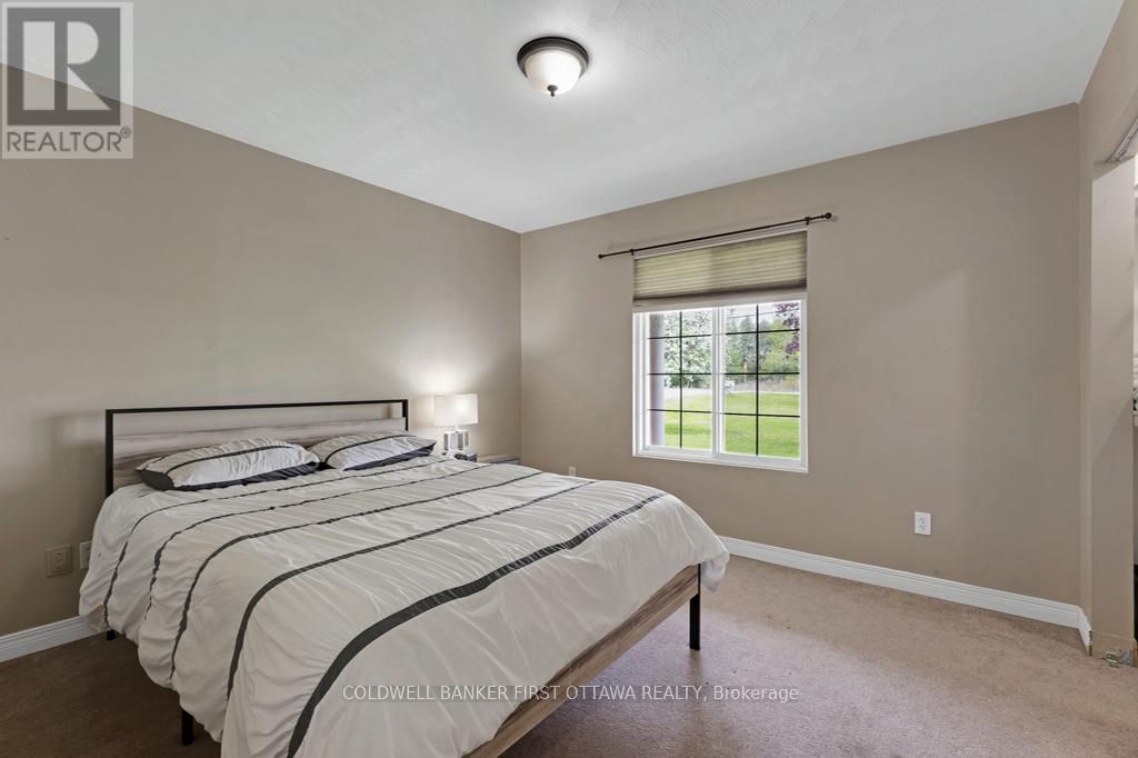 467 Lake Eloida Road, Elizabethtown-Kitley, Ontario  K0E 1Y0 - Photo 14 - X12362181