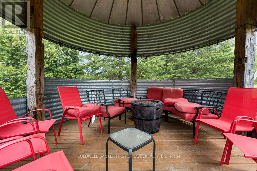 467 Lake Eloida Road, Elizabethtown-Kitley, Ontario  K0E 1Y0 - Photo 32 - X12362181