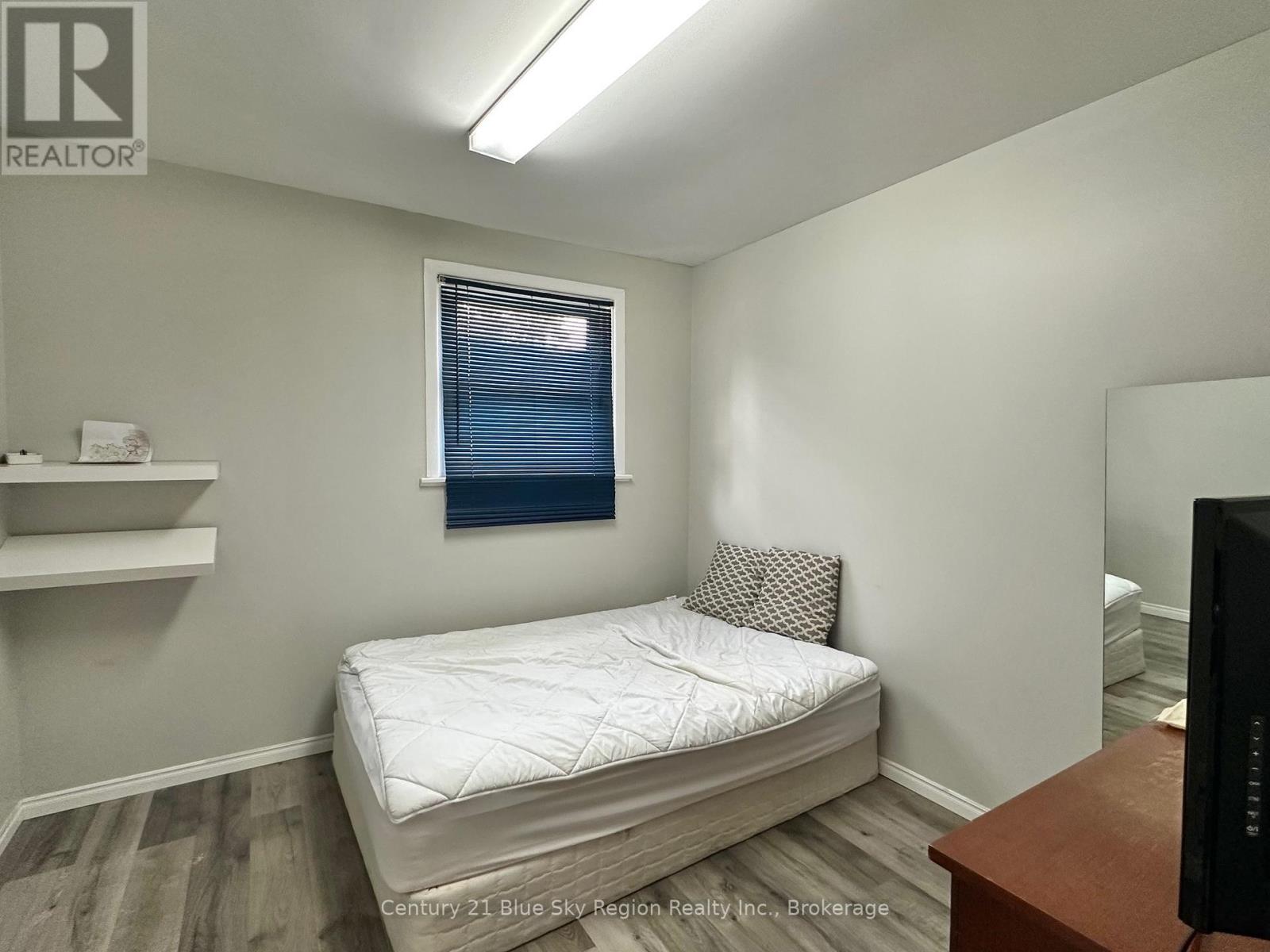 131 6th Street, Mattawa, Ontario  P0H 1V0 - Photo 12 - X12362041