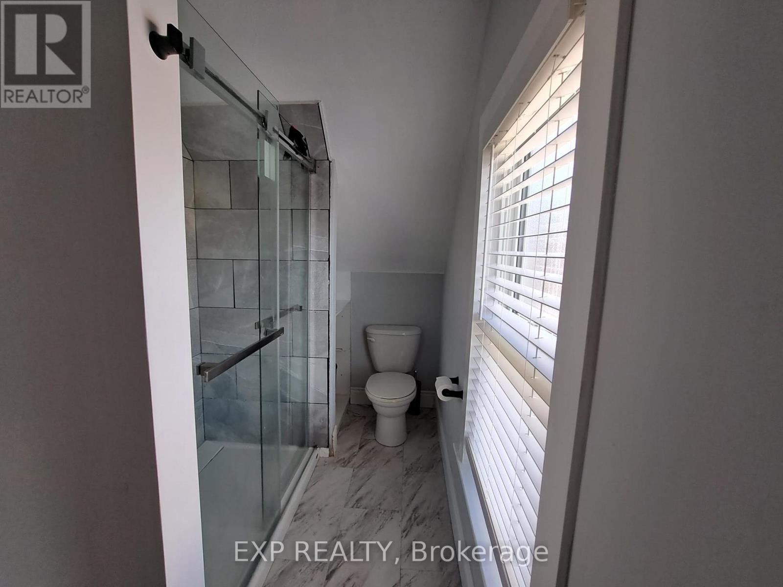 41 Kent Street, Welland, Ontario  L3B 3H2 - Photo 18 - X12362098