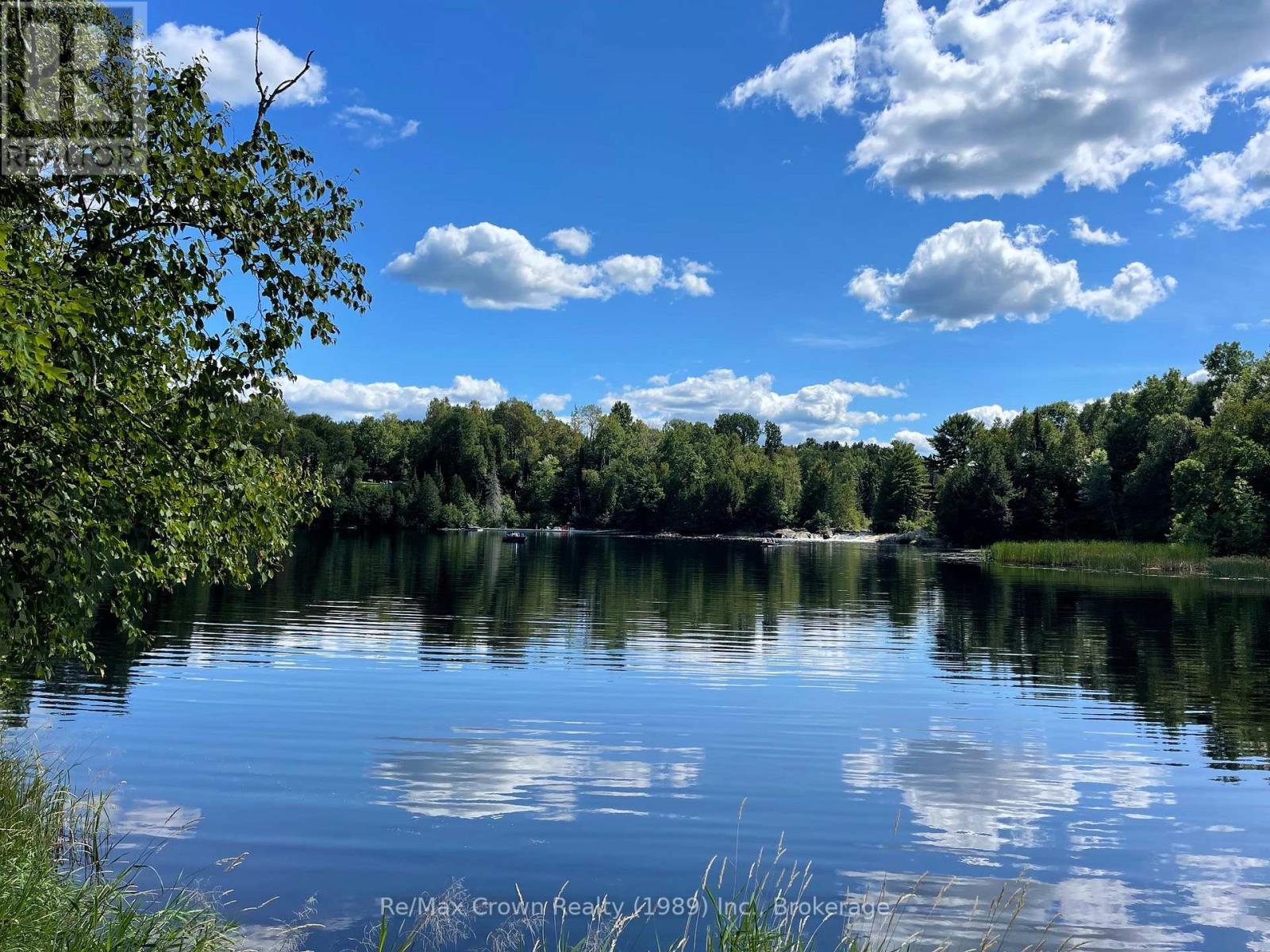 121 Lake Nipissing Road, Nipissing, Ontario  P0H 1W0 - Photo 2 - X12362052