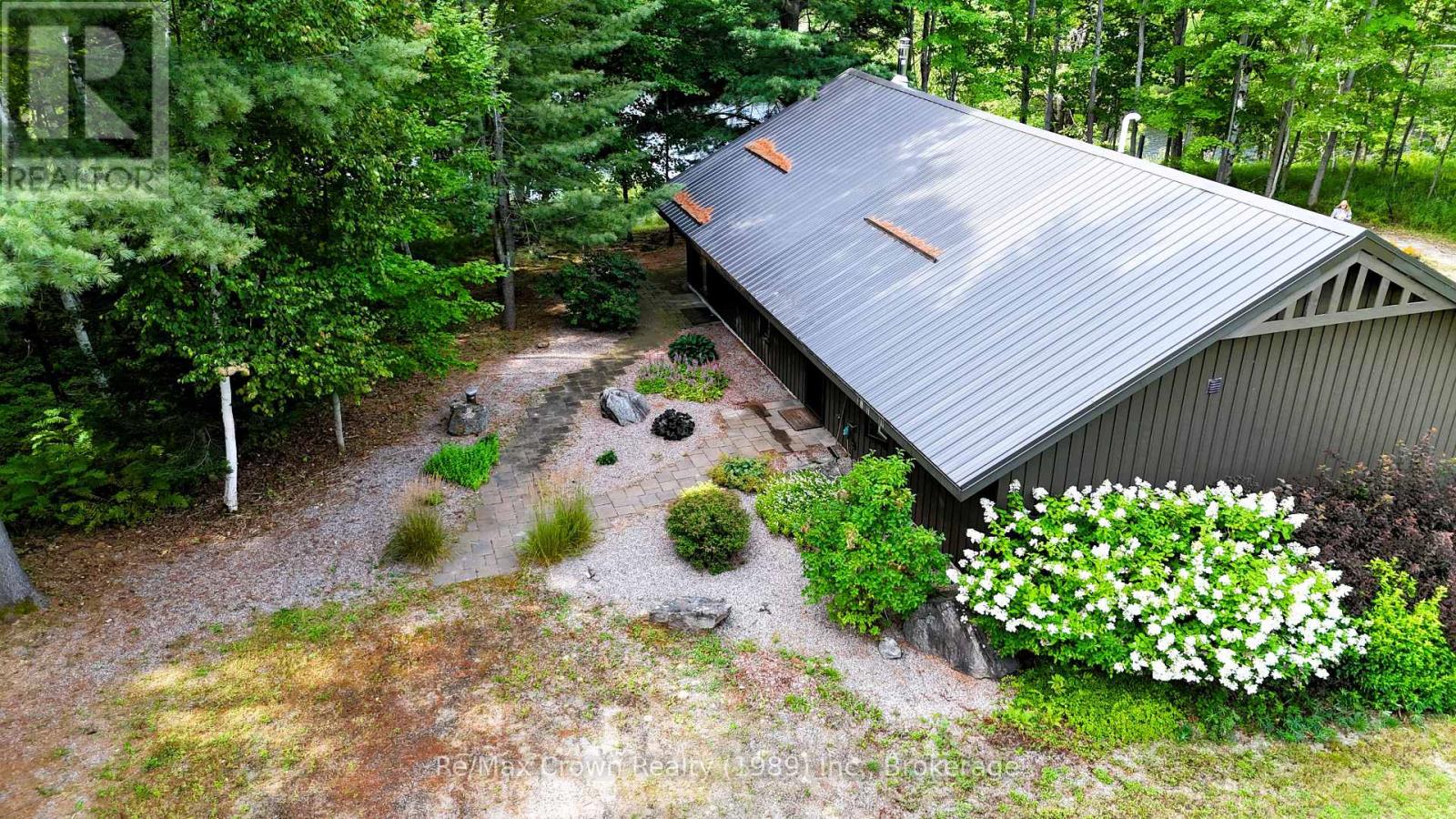 121 Lake Nipissing Road, Nipissing, Ontario  P0H 1W0 - Photo 46 - X12362052