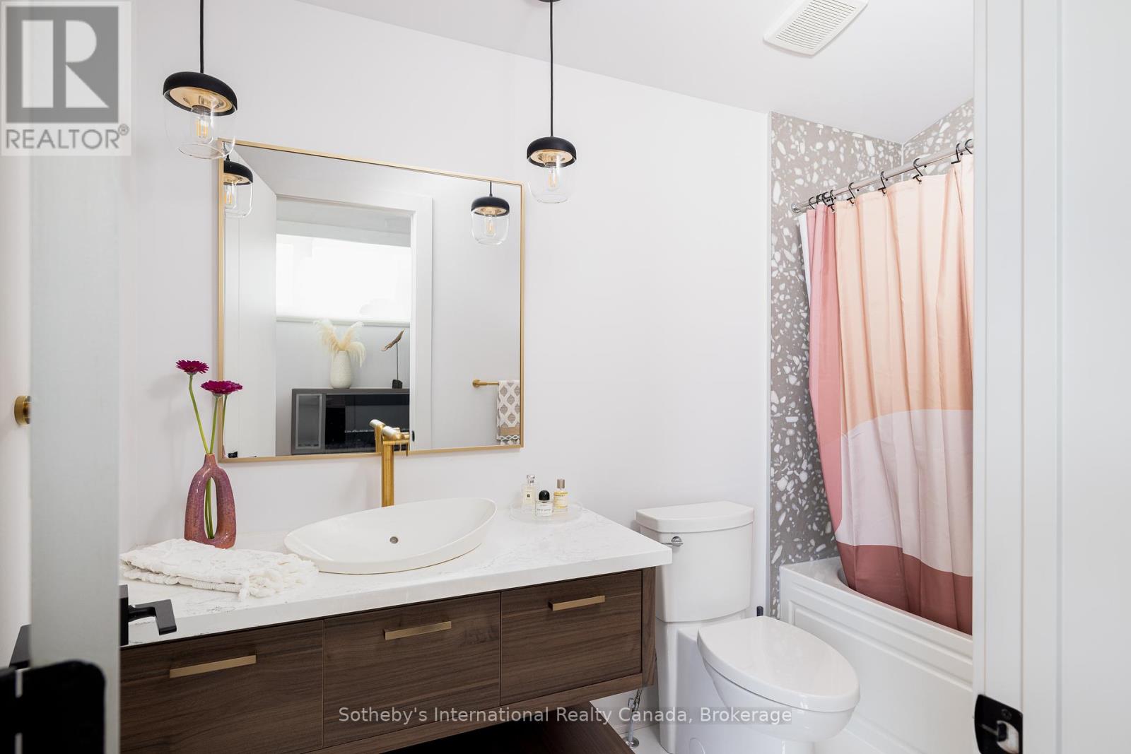 149 Landry Lane, Blue Mountains, Ontario  N0H 2P0 - Photo 25 - X12362079