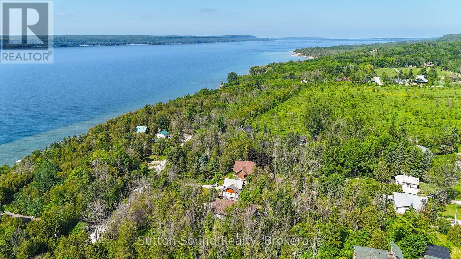 170 Lakeshore Road, Georgian Bluffs, Ontario  N0H 2T0 - Photo 49 - X12362126