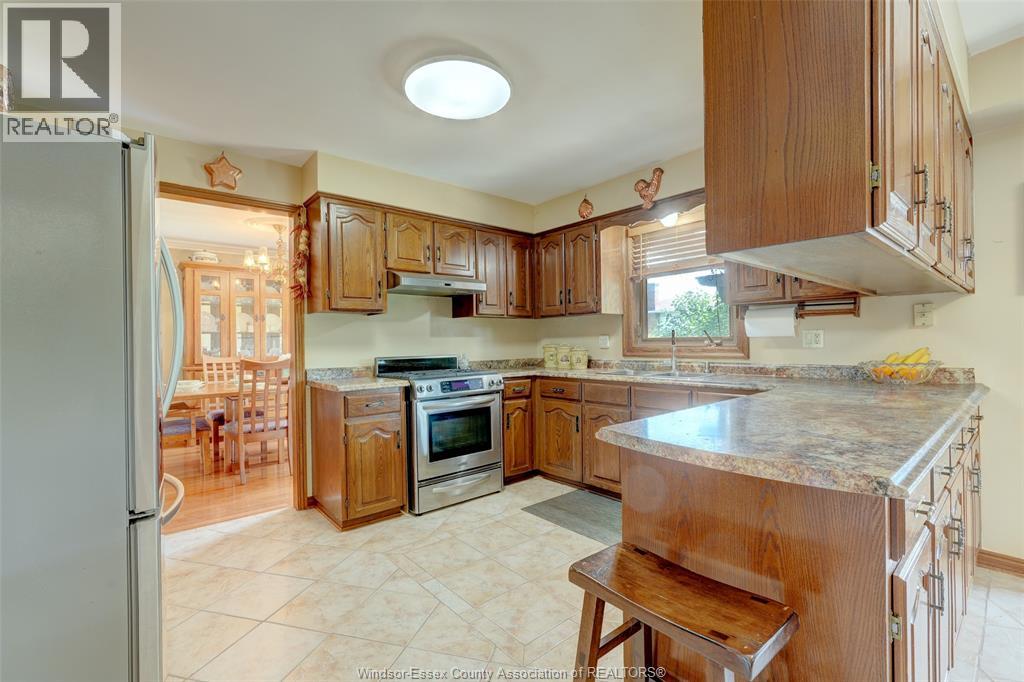 2036 Lesperance Road, Tecumseh, Ontario  N8N 2N4 - Photo 12 - 25021476