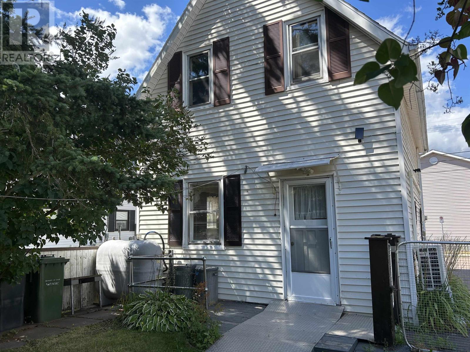 Property at 78 Churchill Avenue image 2