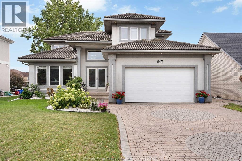 MLS# 25021474: 847 LAKE SHORE DRIVE, Windsor, Canada
