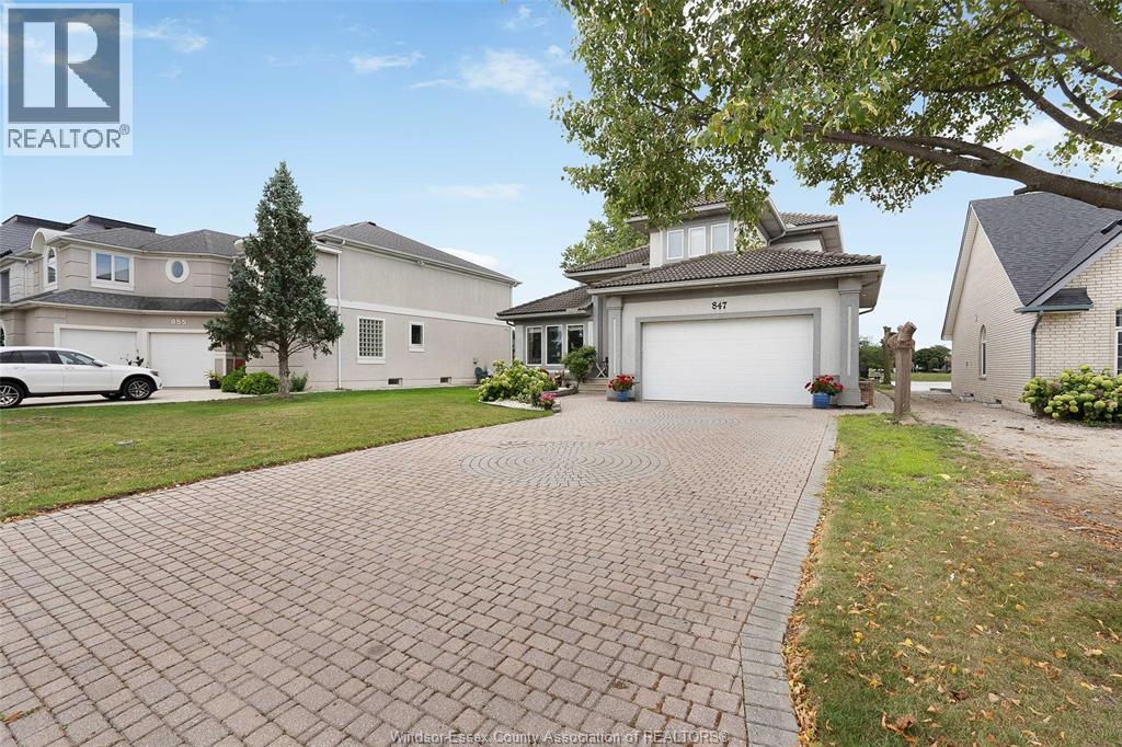 Property at 847 LAKE SHORE DRIVE image 3