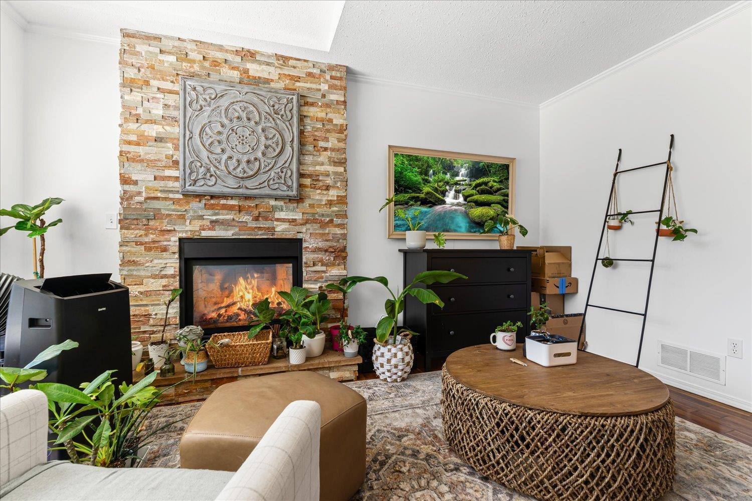 4493 208a Street, Langley, British Columbia  V3A 7R4 - Photo 5 - R3035501