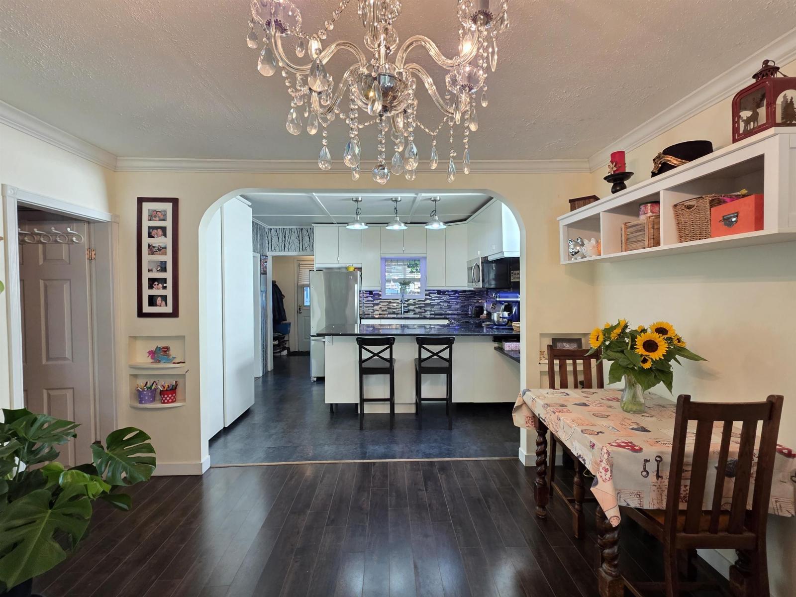 33497 7th Avenue, Mission, British Columbia  V2V 2E6 - Photo 6 - R3039949