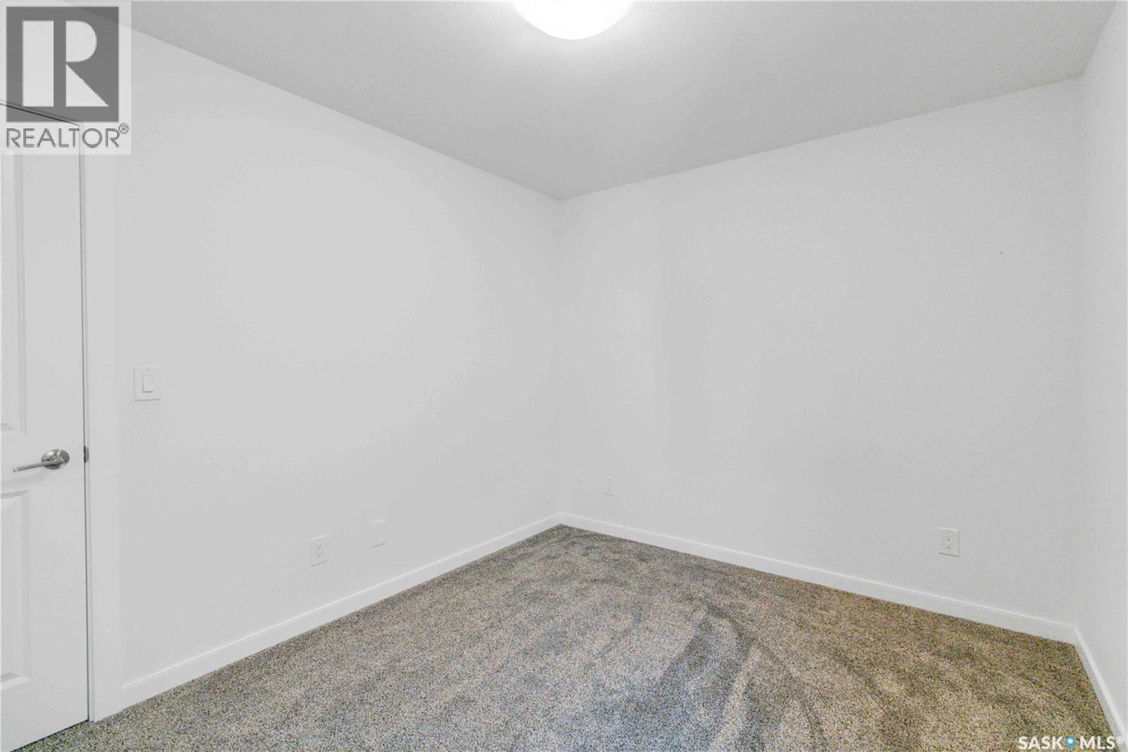 453 L Avenue S, Saskatoon, Saskatchewan  S7M 5Y6 - Photo 25 - SK016523
