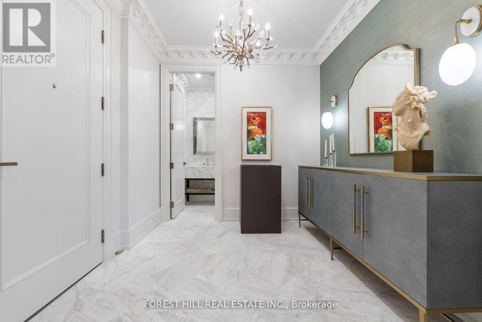 Property at 602 - 128 HAZELTON AVENUE image 2