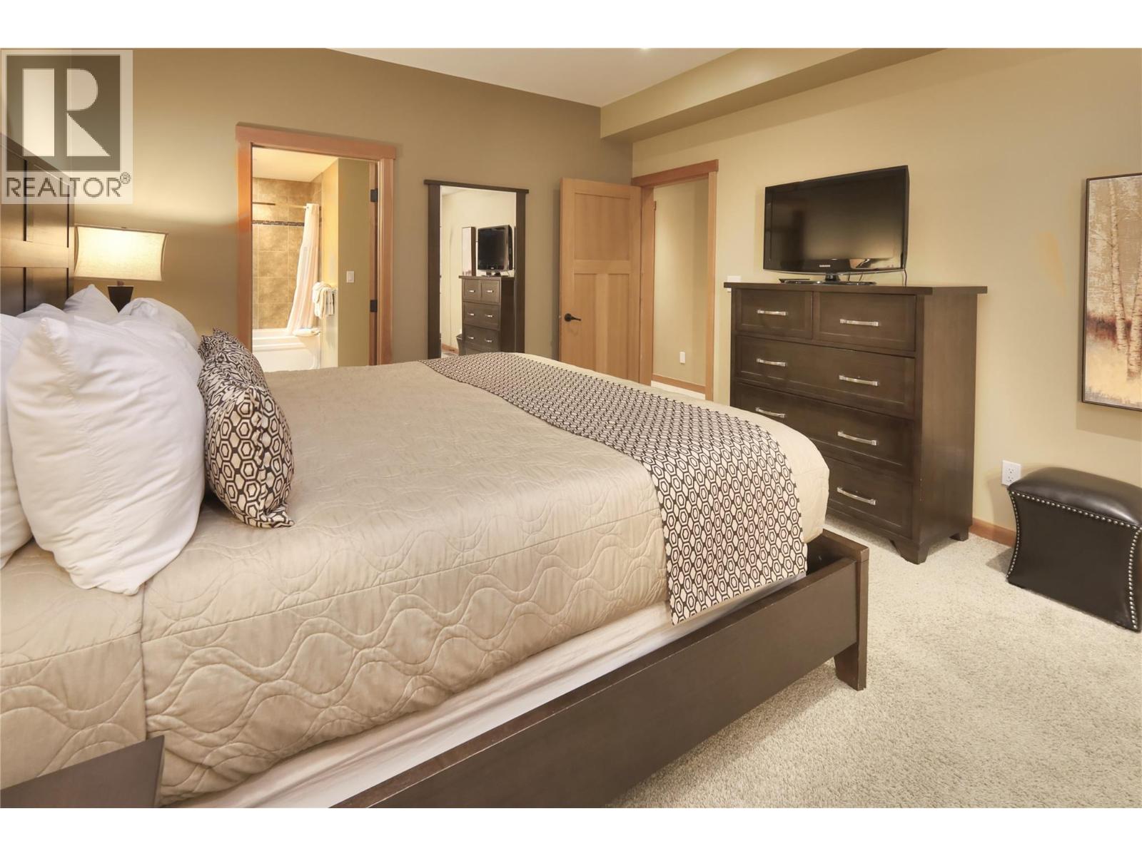 5150 Fairway Drive Unit# 15 B1, Fairmont Hot Springs, British Columbia  V0B 1L1 - Photo 37 - 10360359