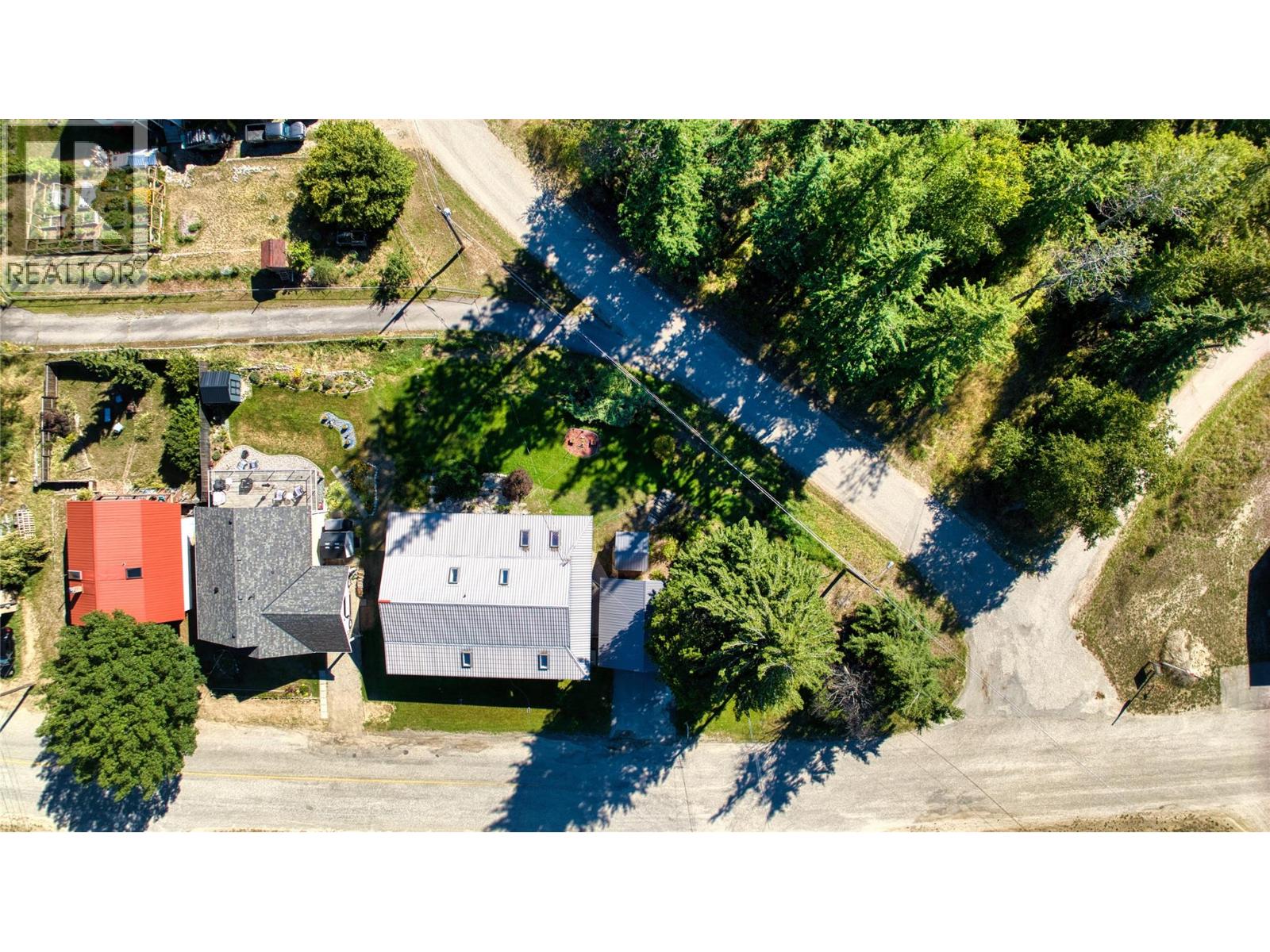 301 Fowler Street, Riondel, British Columbia  V0B 2B0 - Photo 34 - 10357023