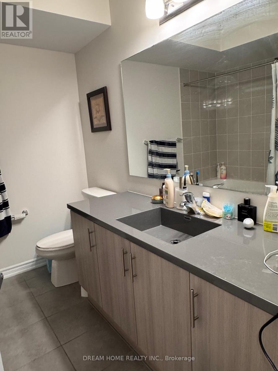 3048 Cascade Common, Oakville, Ontario  L6H 7E3 - Photo 18 - W12362168