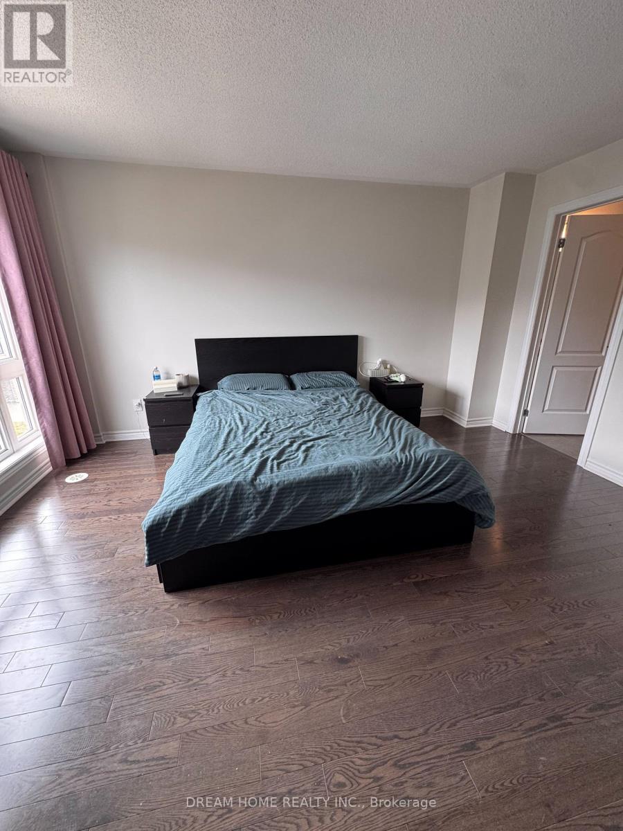 3048 Cascade Common, Oakville, Ontario  L6H 7E3 - Photo 22 - W12362168