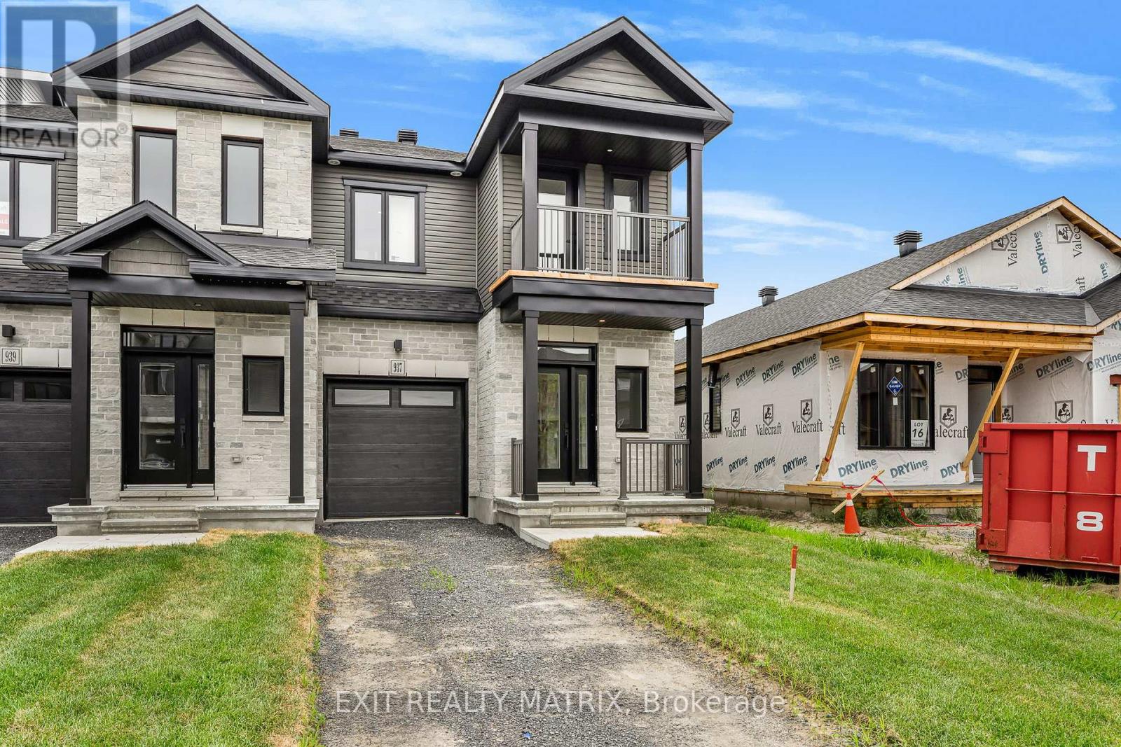 937 Cologne Street, Russell, Ontario  K0A 1W0 - Photo 2 - X12362208