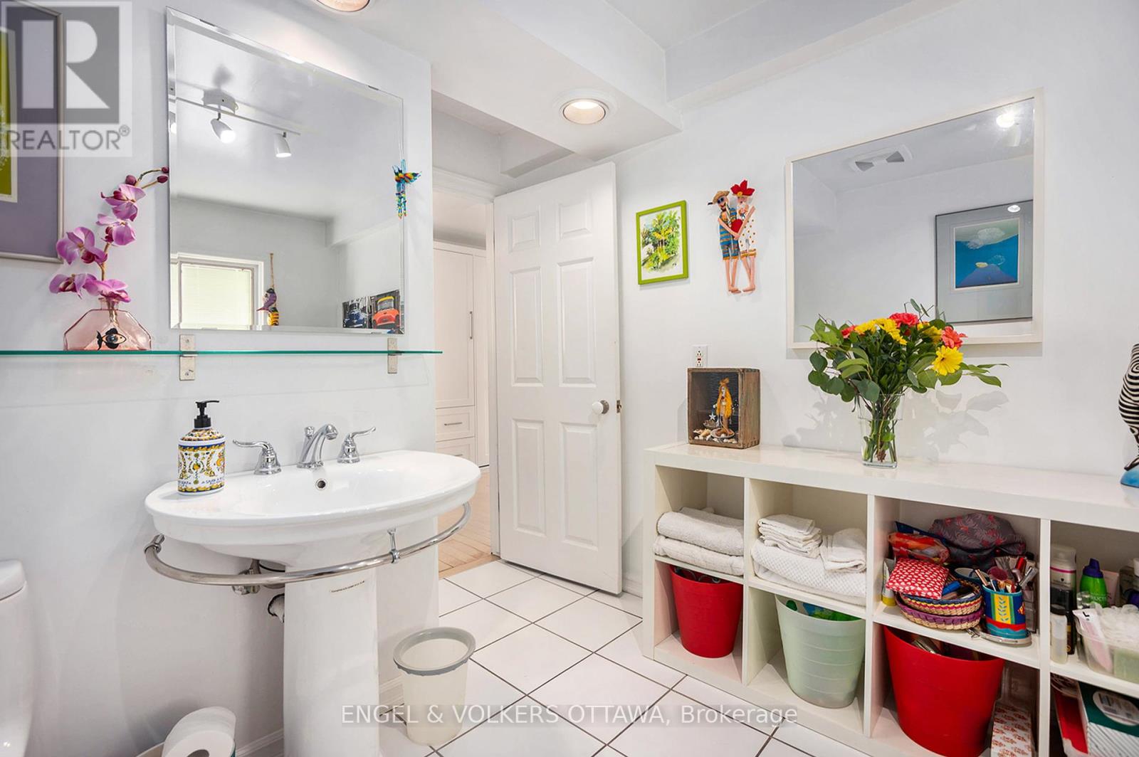 62 Ella Street, Ottawa, Ontario  K1S 2S4 - Photo 18 - X12362212