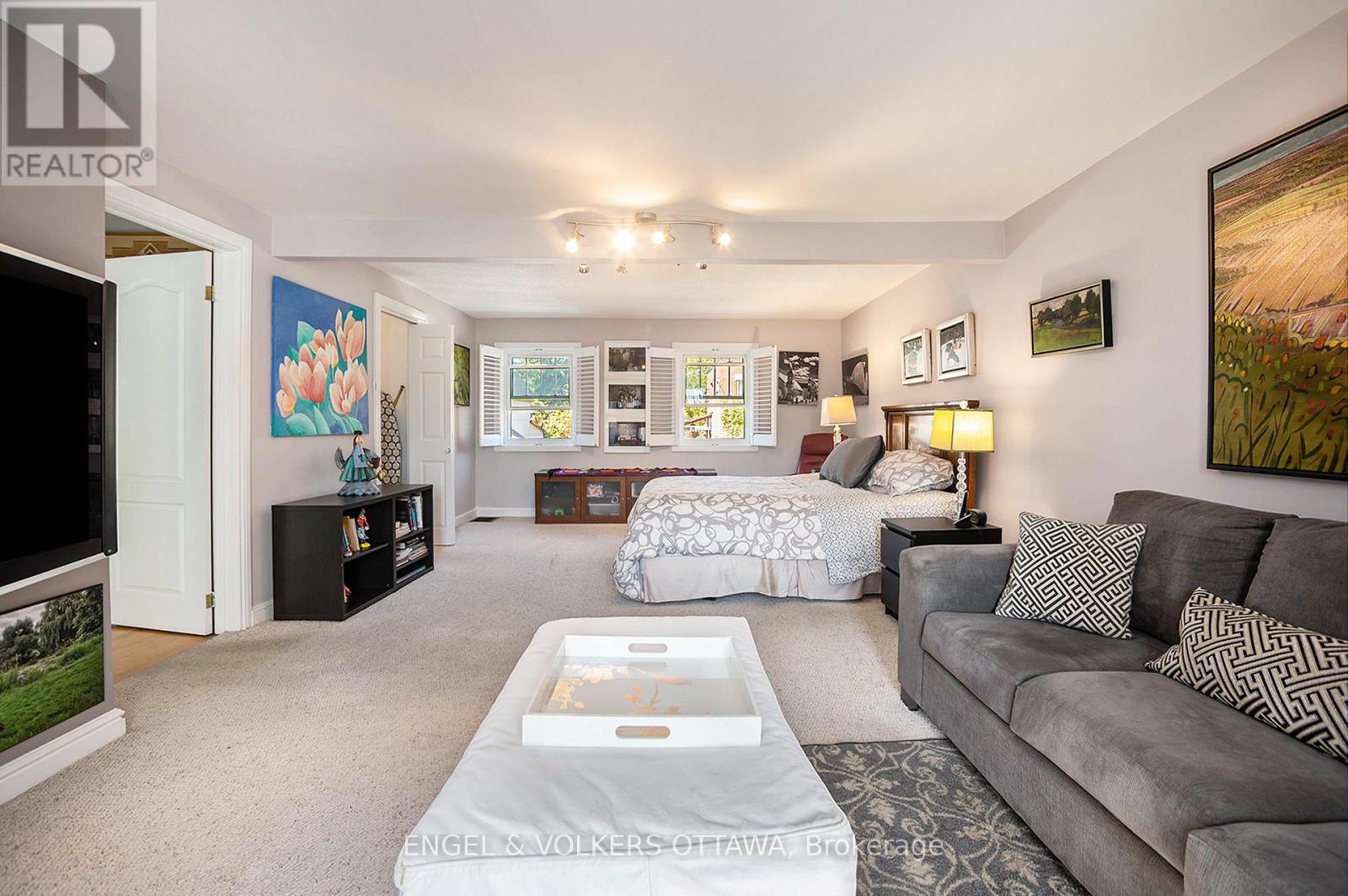62 Ella Street, Ottawa, Ontario  K1S 2S4 - Photo 25 - X12362212