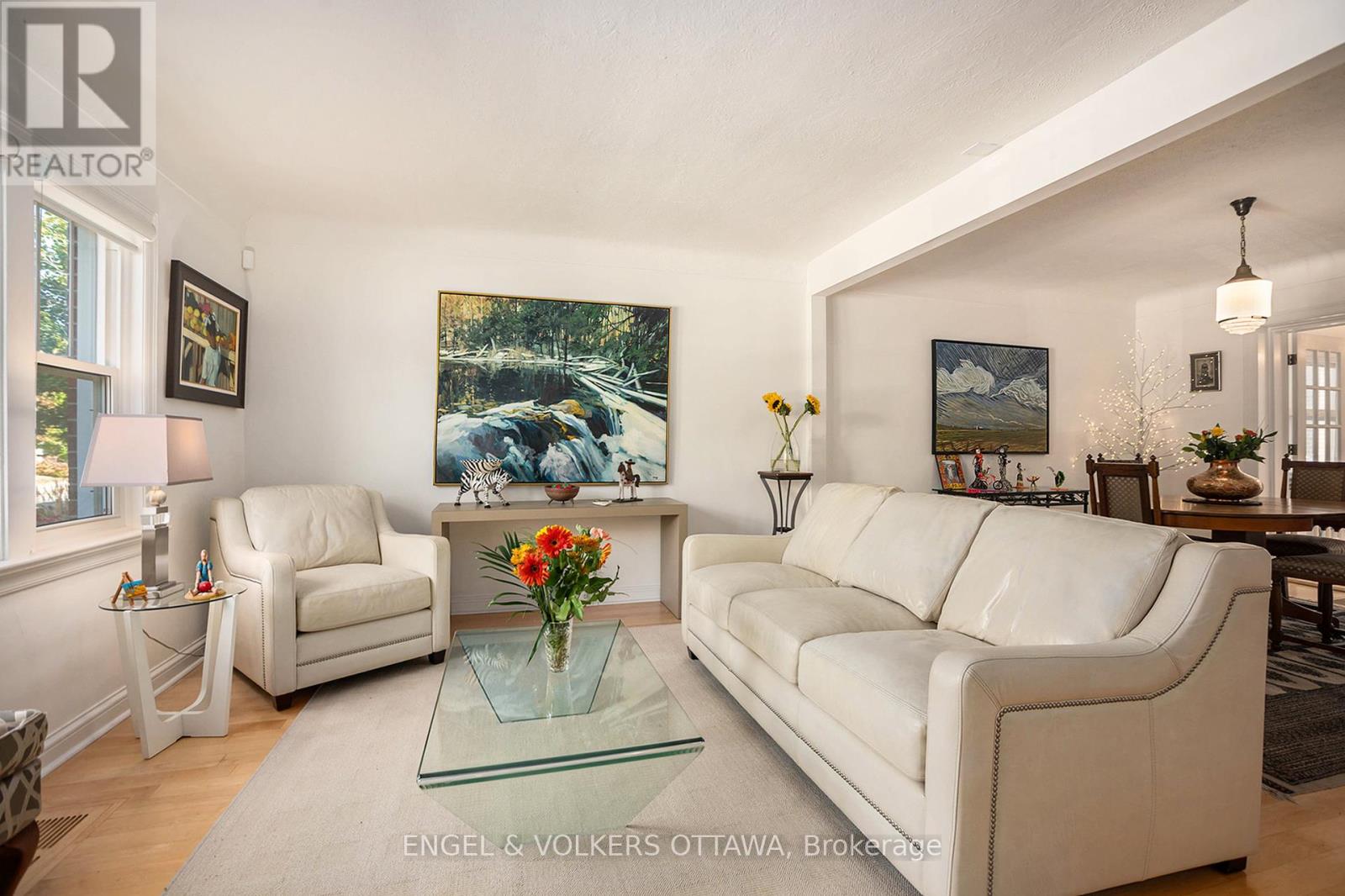 62 Ella Street, Ottawa, Ontario  K1S 2S4 - Photo 6 - X12362212