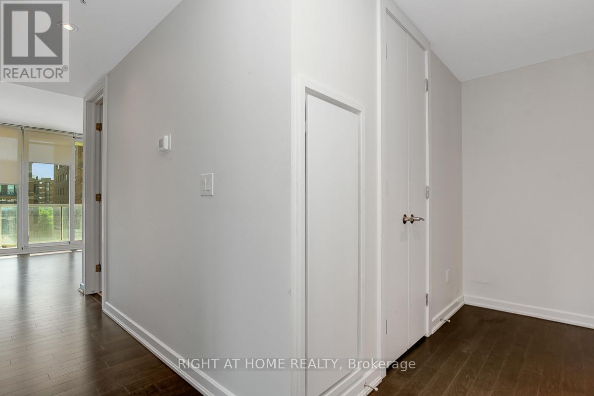 504 - 300 Lisgar Street, Ottawa, Ontario  K2P 0E2 - Photo 11 - X12362238