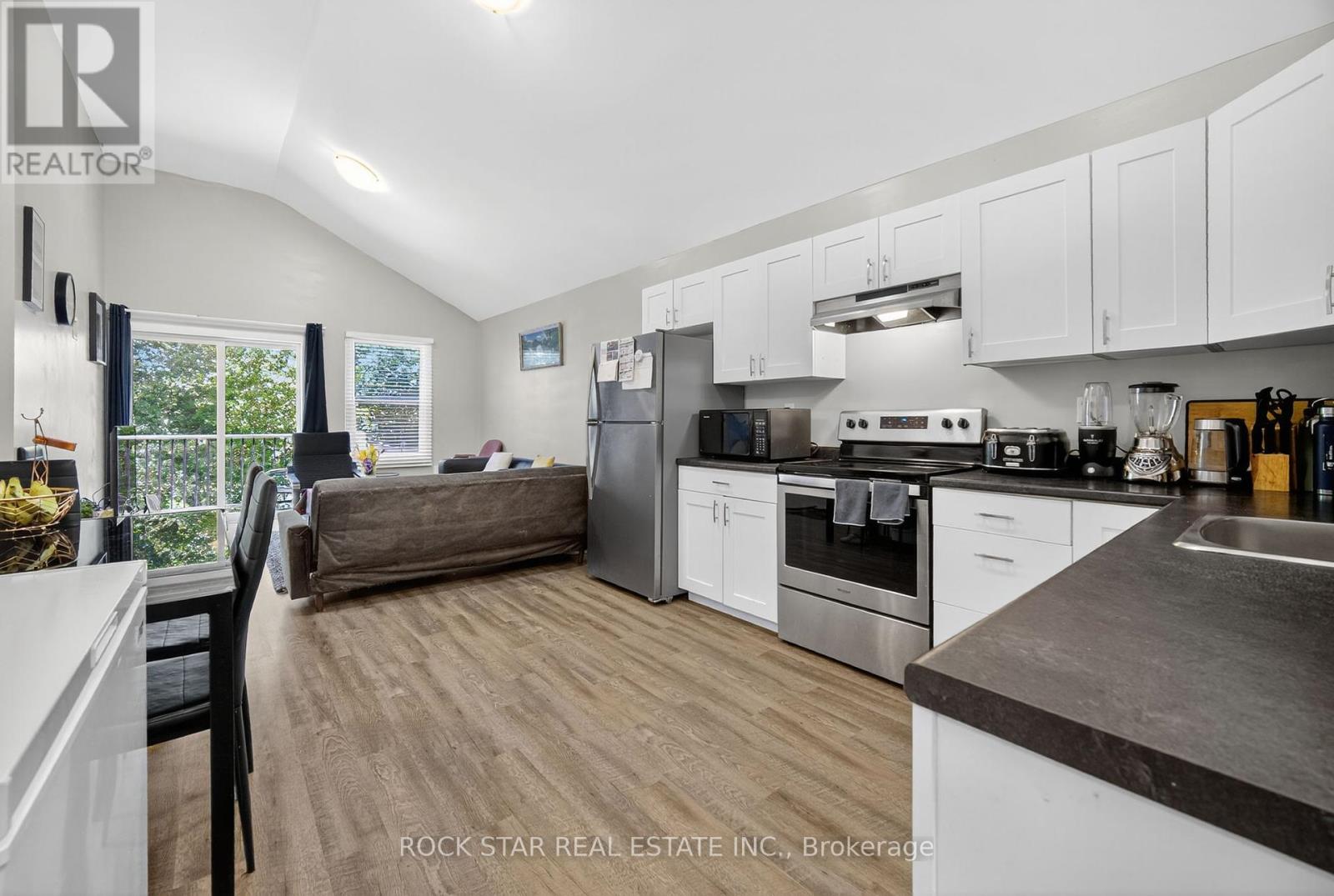 364 Beachwood Avenue, London South, Ontario  N6J 3K1 - Photo 24 - X12362034