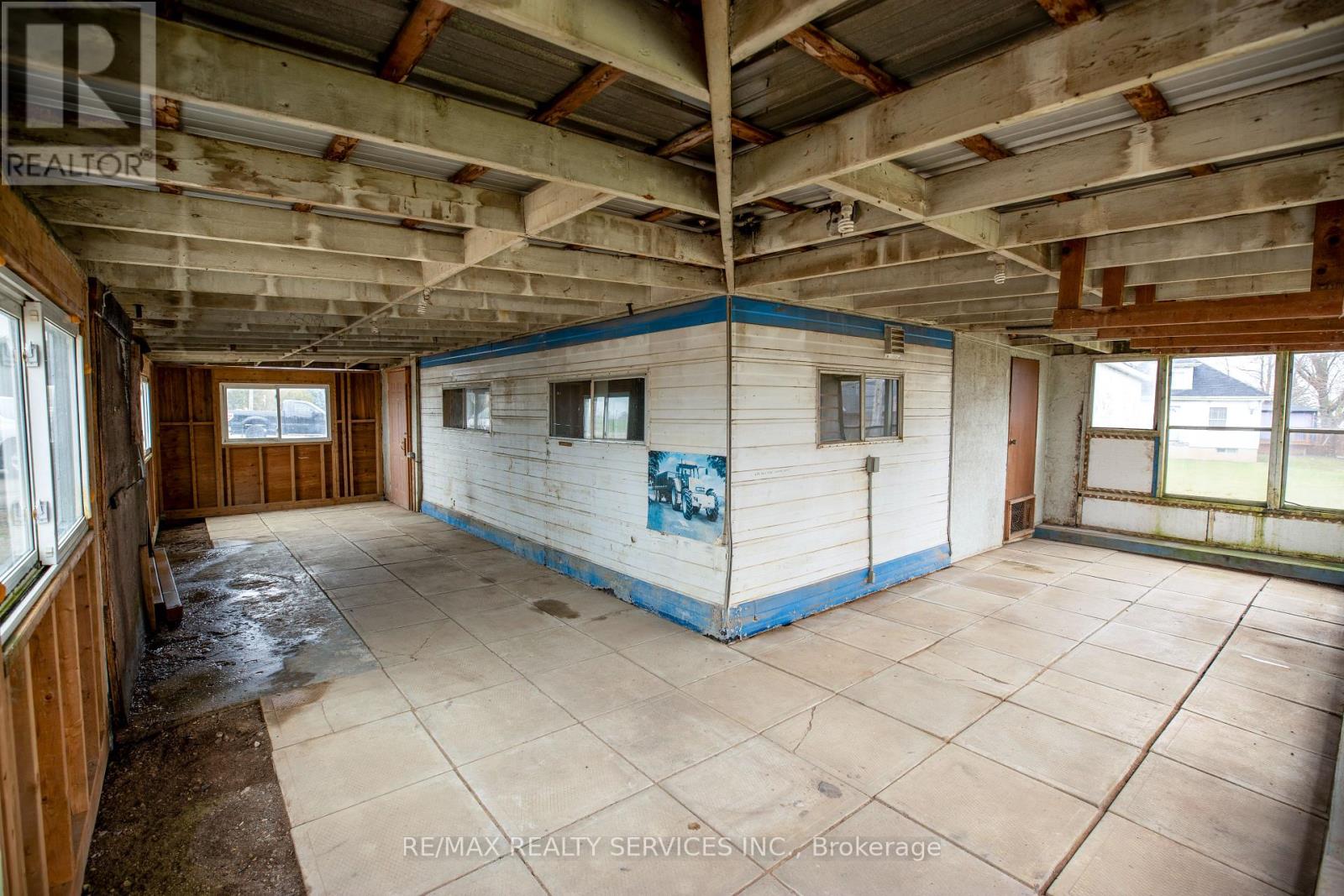 754328 Hwy 53 Road, Norwich, Ontario  N4S 7V8 - Photo 22 - X12362138
