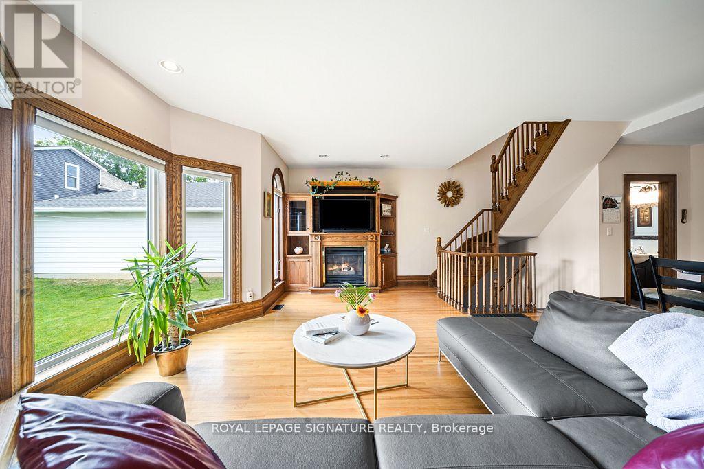 14 Goshen Street S, Bluewater, Ontario  N0M 2T0 - Photo 17 - X12362141