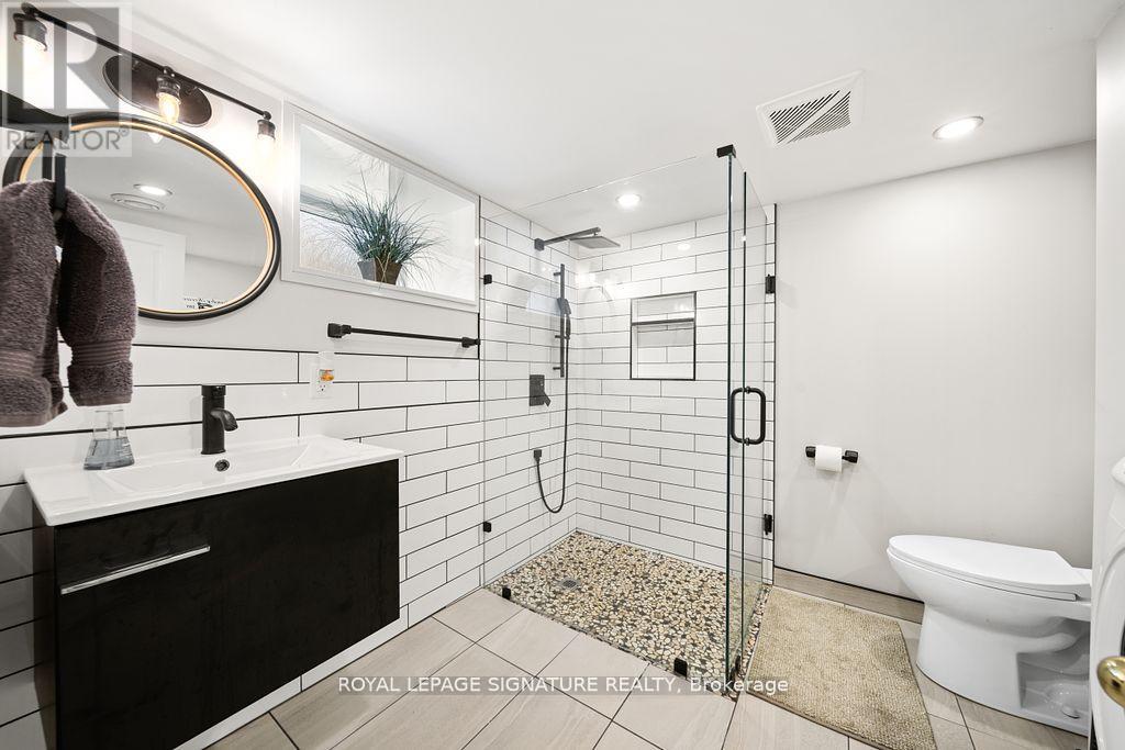14 Goshen Street S, Bluewater, Ontario  N0M 2T0 - Photo 38 - X12362141