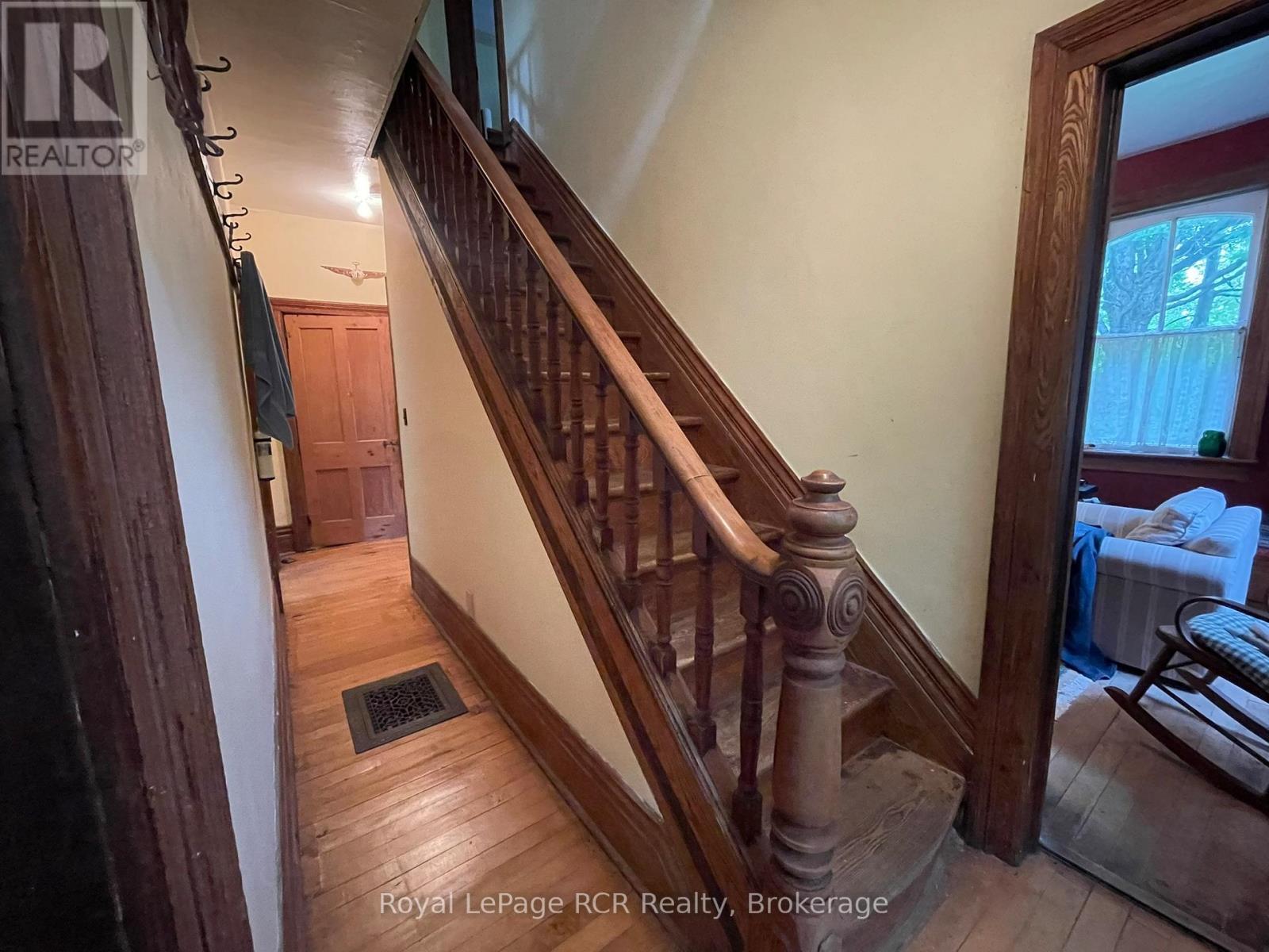 026041 Euphrasia St Vincent Townline, Meaford, Ontario  N4L 1W6 - Photo 17 - X12362223