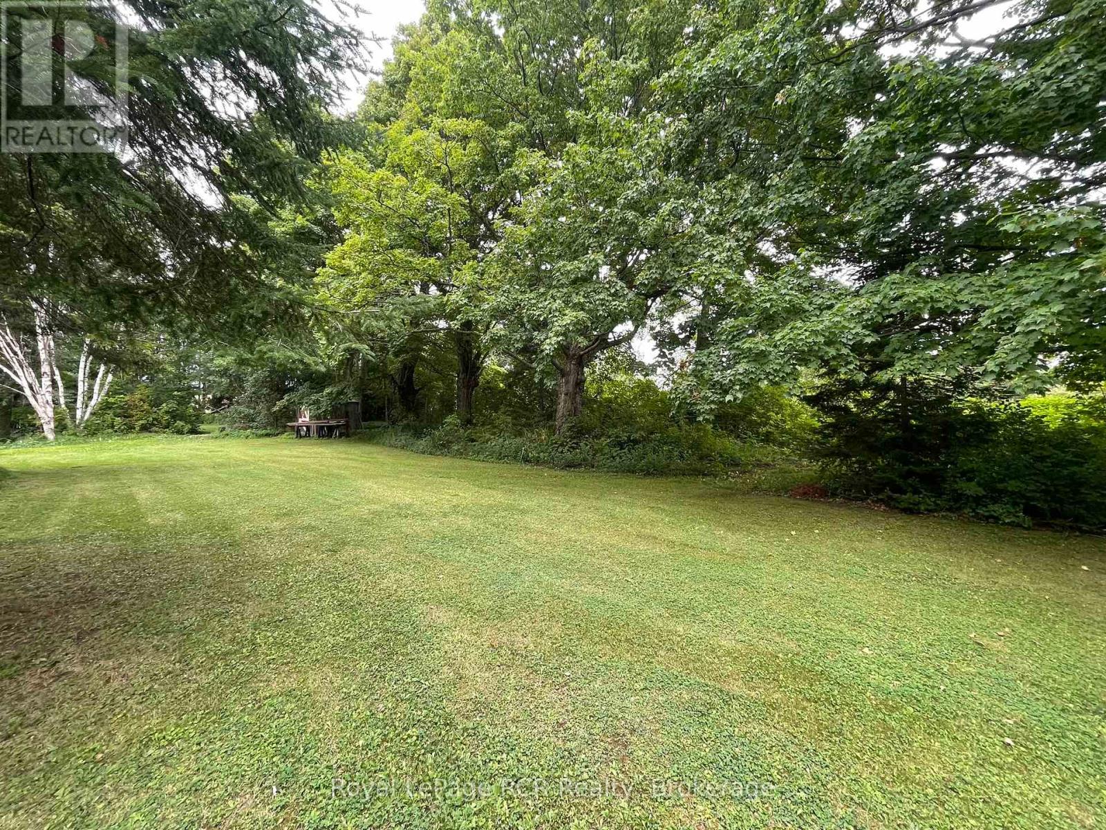 026041 Euphrasia St Vincent Townline, Meaford, Ontario  N4L 1W6 - Photo 4 - X12362223